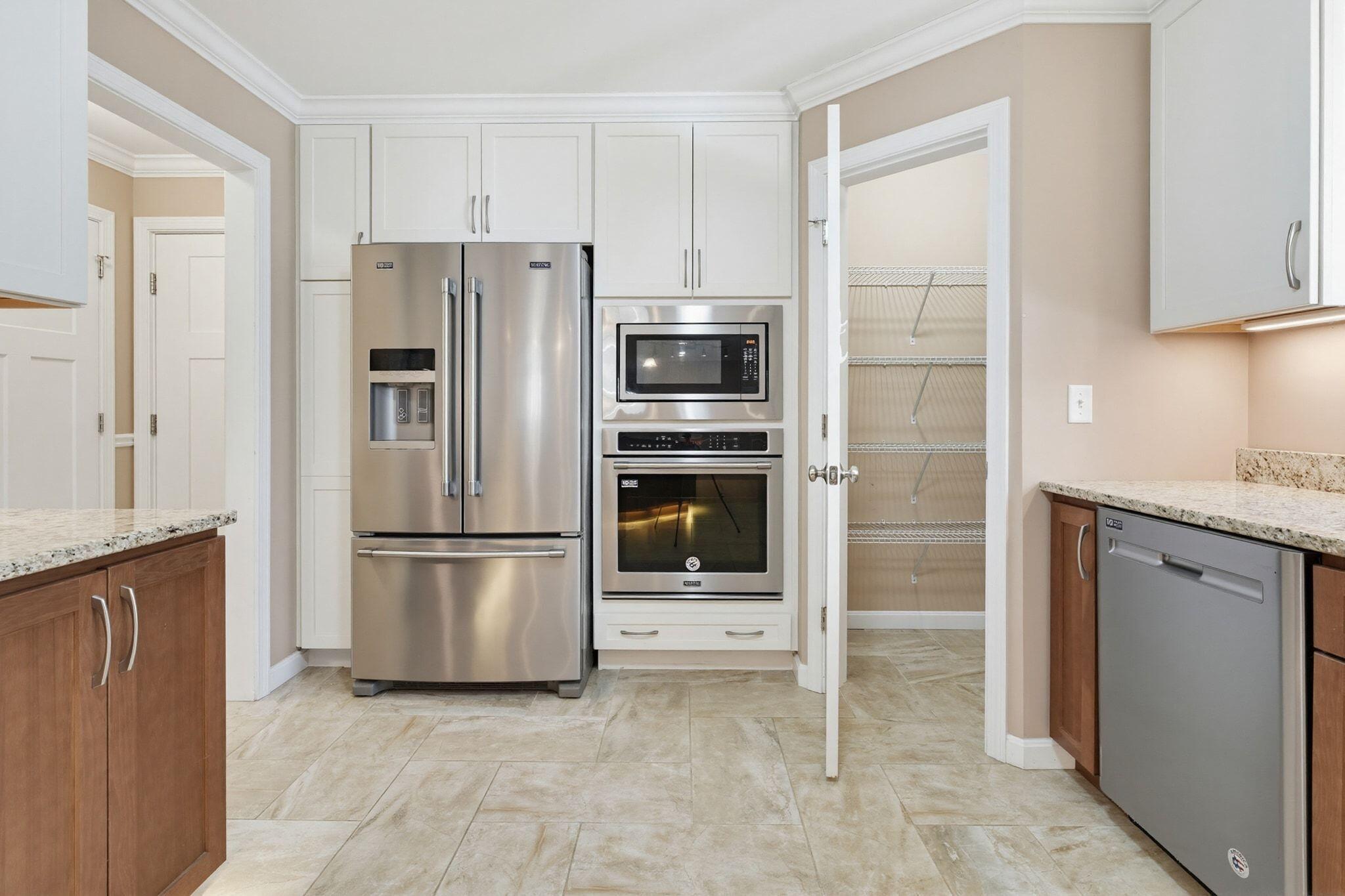 120 Thompson Lake Shores Road