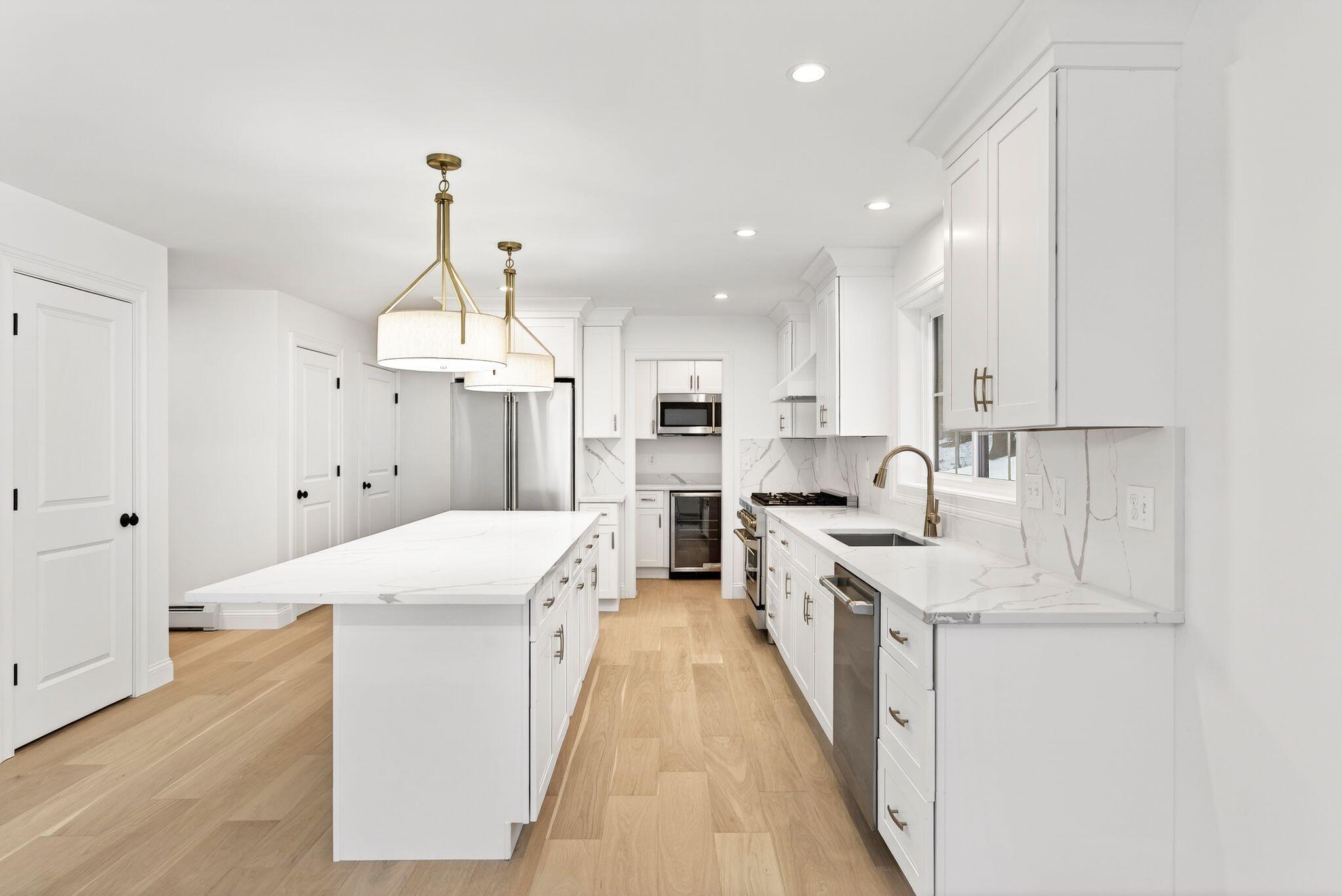 1595 U.S. 1 Route
