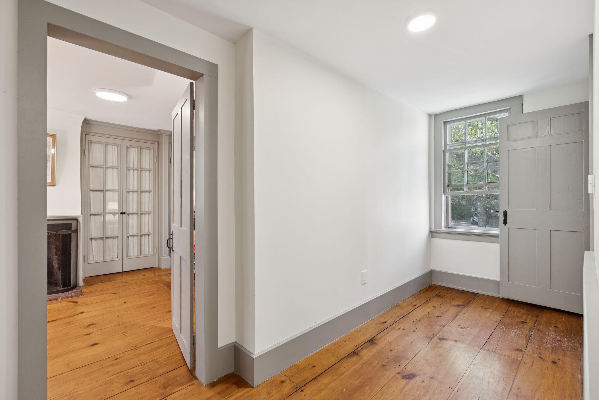 1346 Westbrook Street