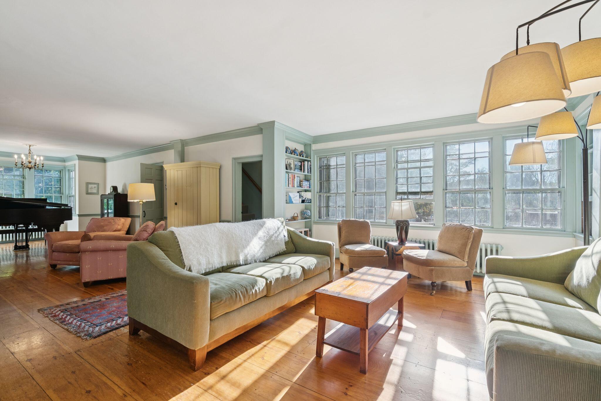 1346 Westbrook Street