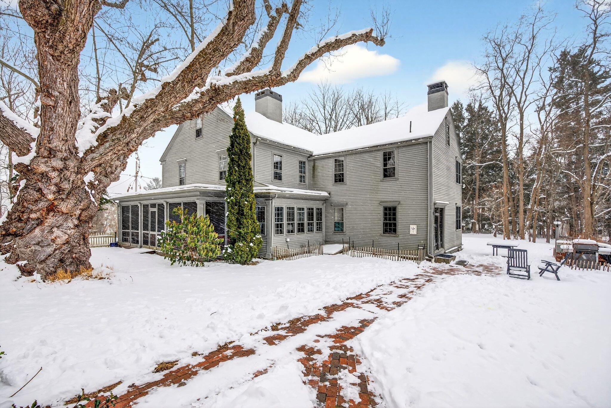 1346 Westbrook Street