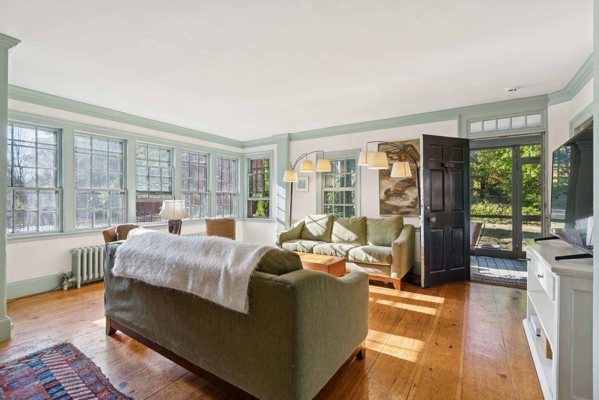 1346 Westbrook Street