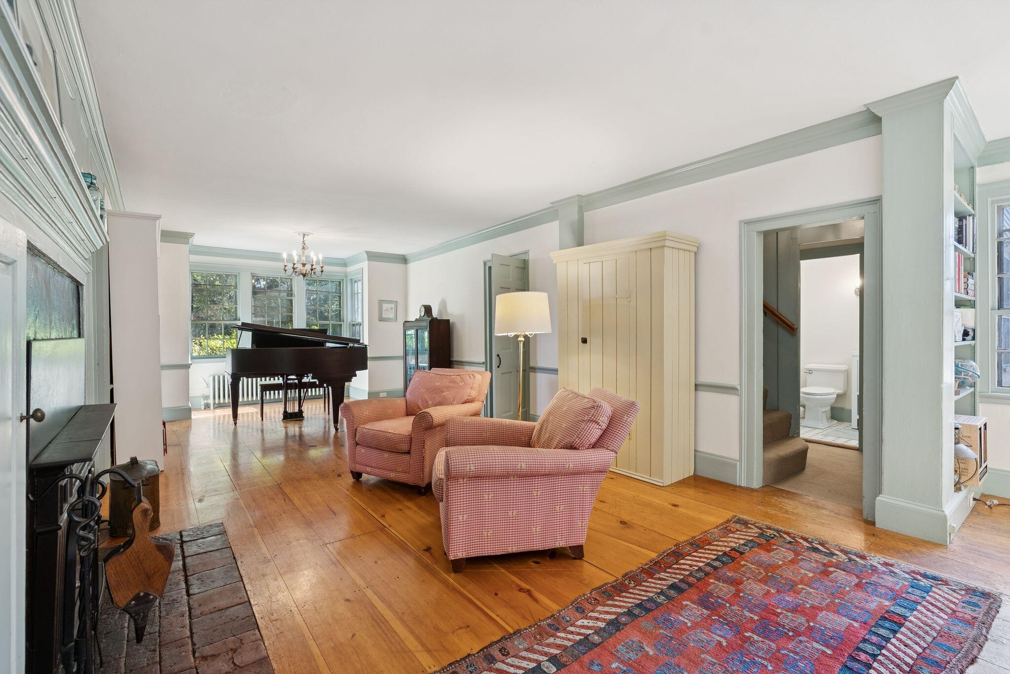 1346 Westbrook Street