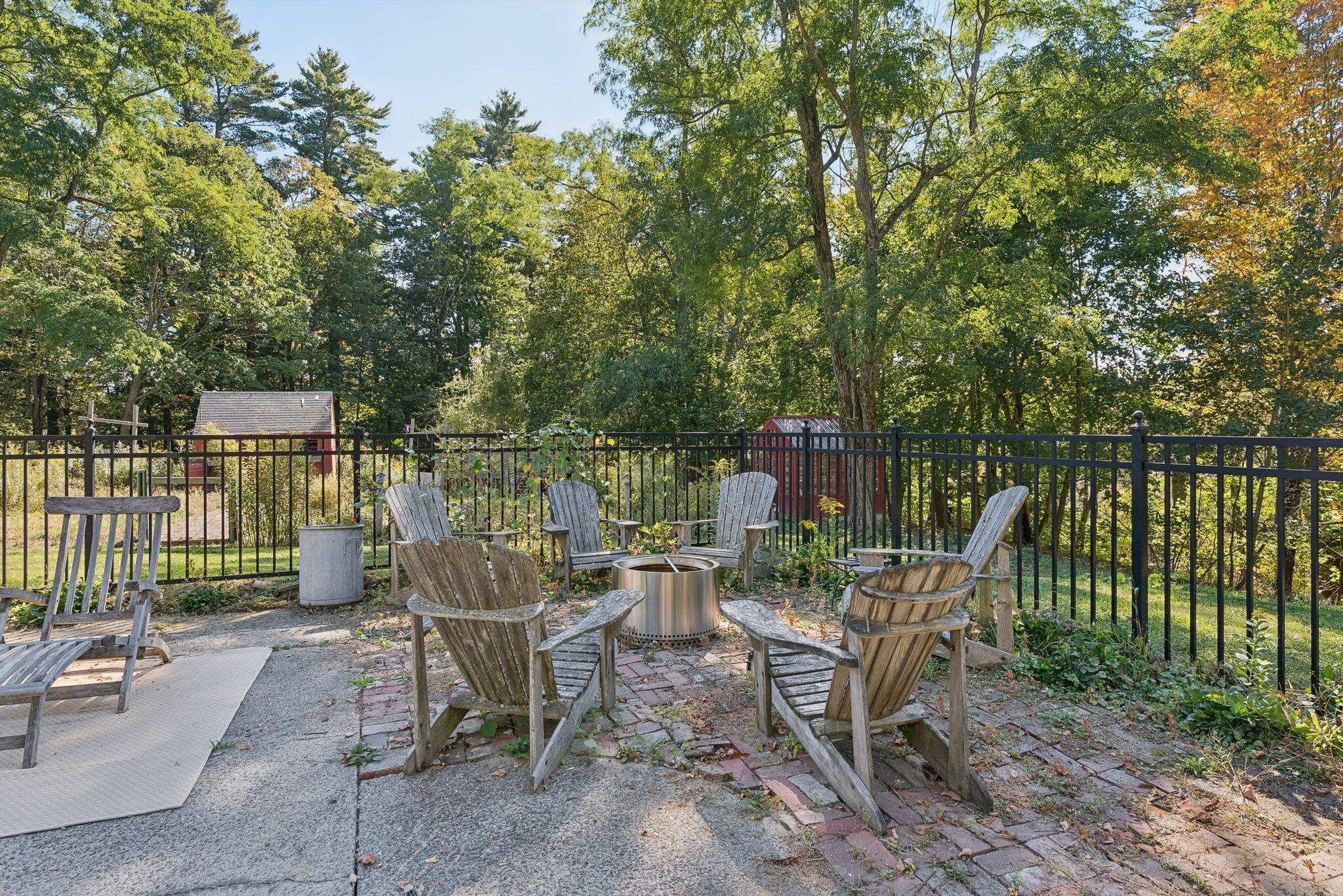 1346 Westbrook Street