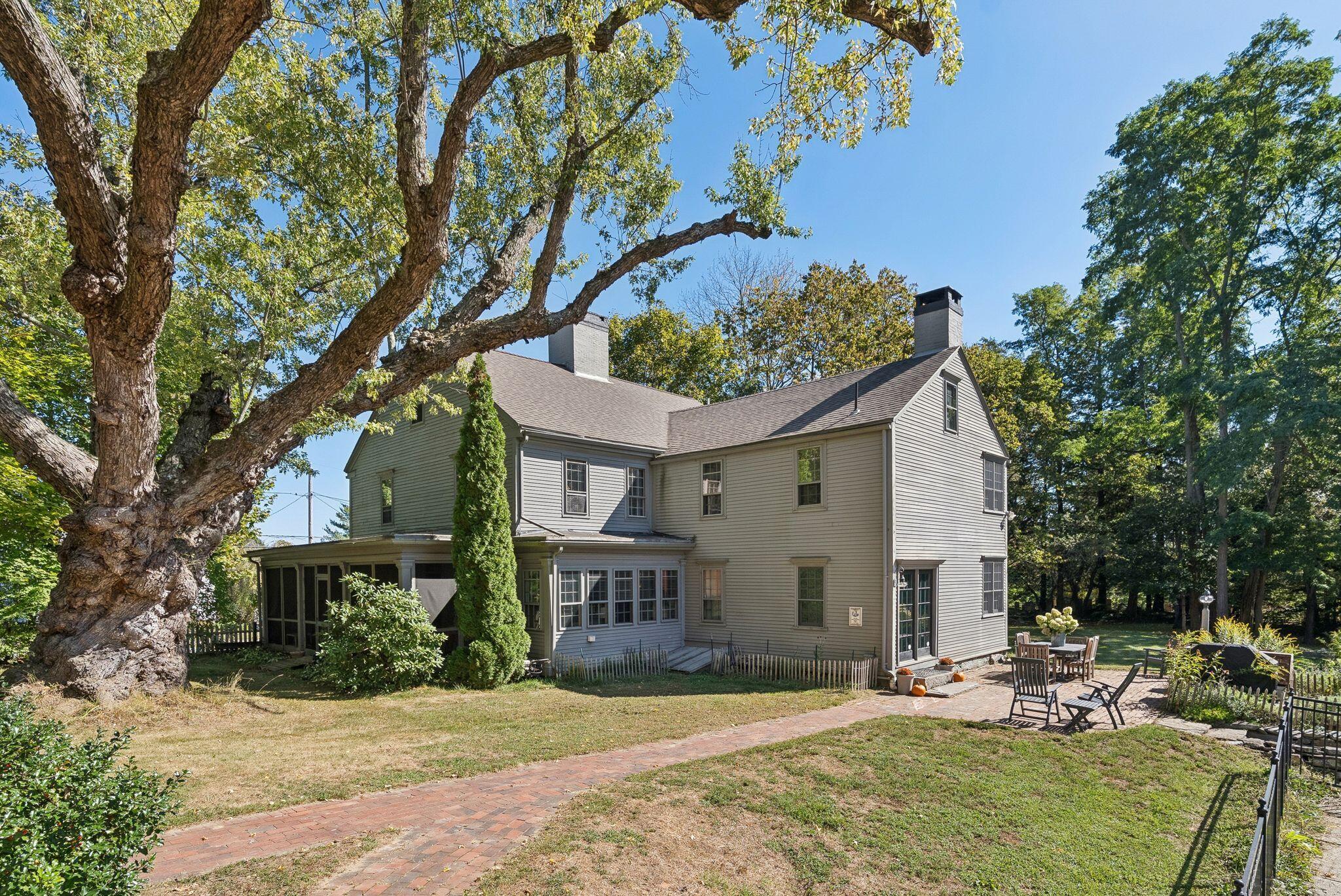 1346 Westbrook Street