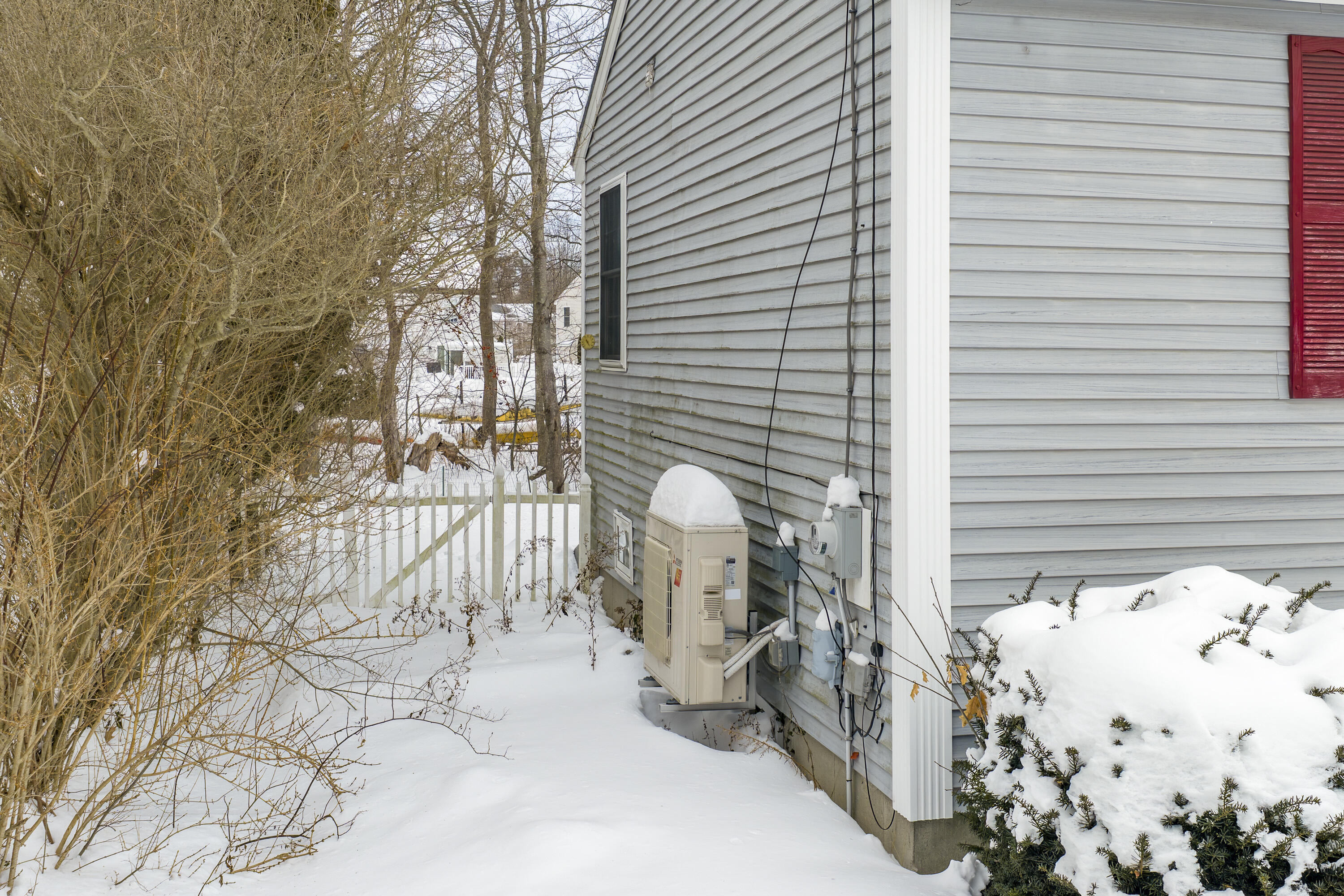56 Robert Mills Road