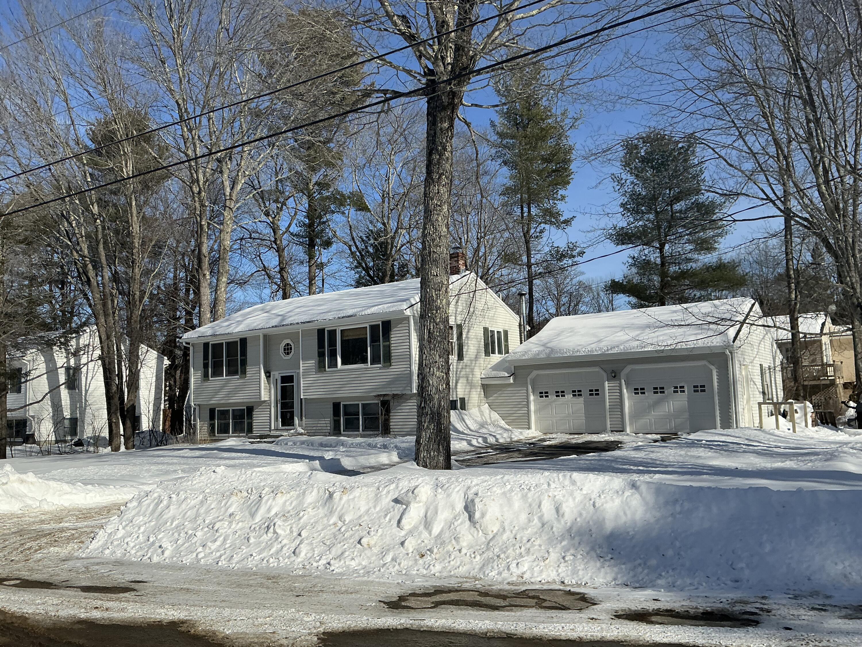 1 Carolyn Street