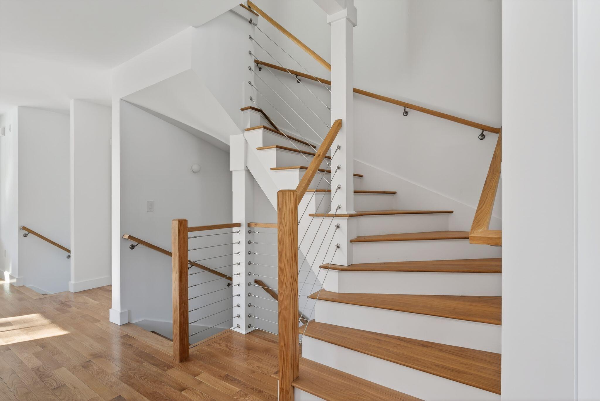 55 Carleton Street B