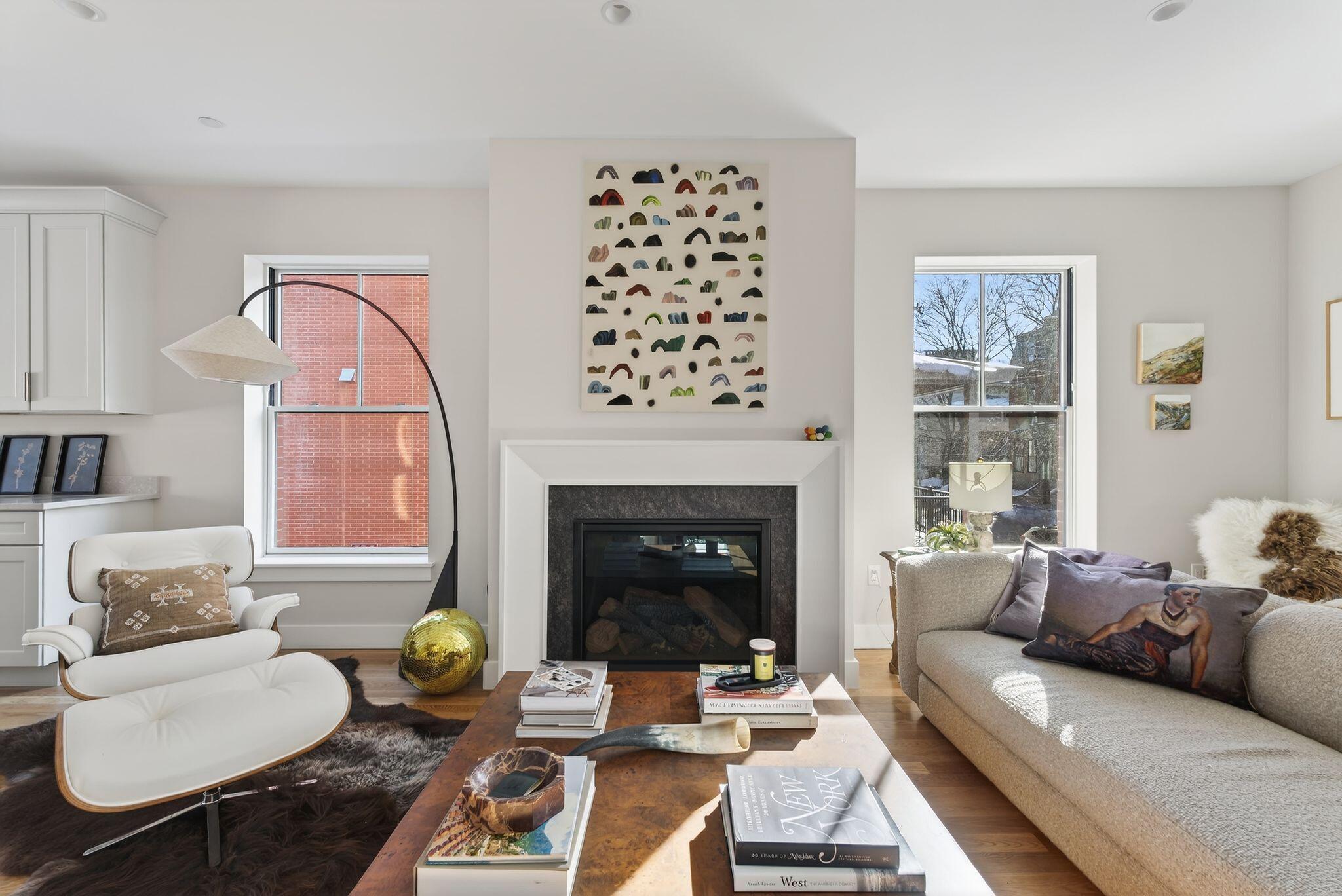 55 Carleton Street B