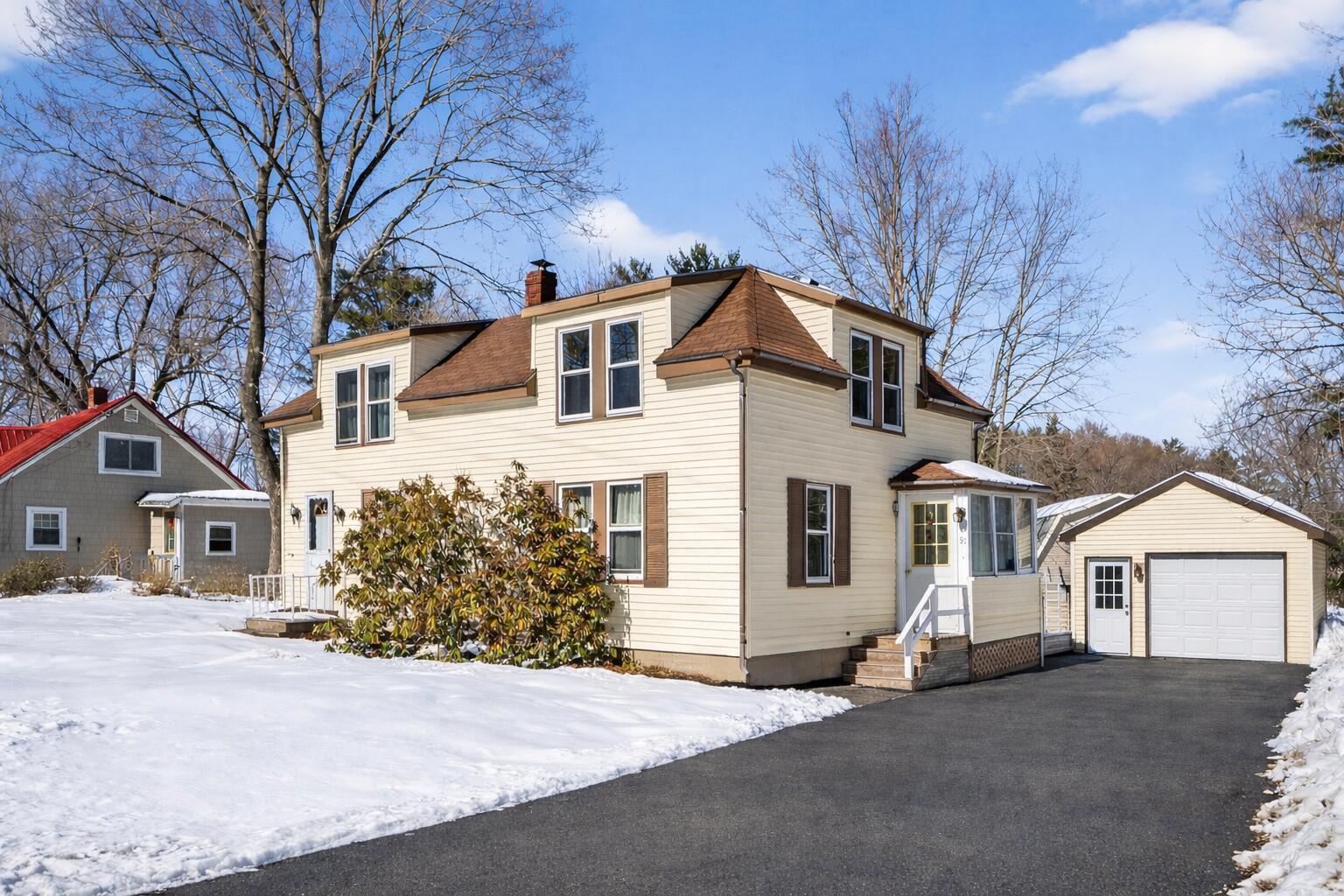51 Newell Street