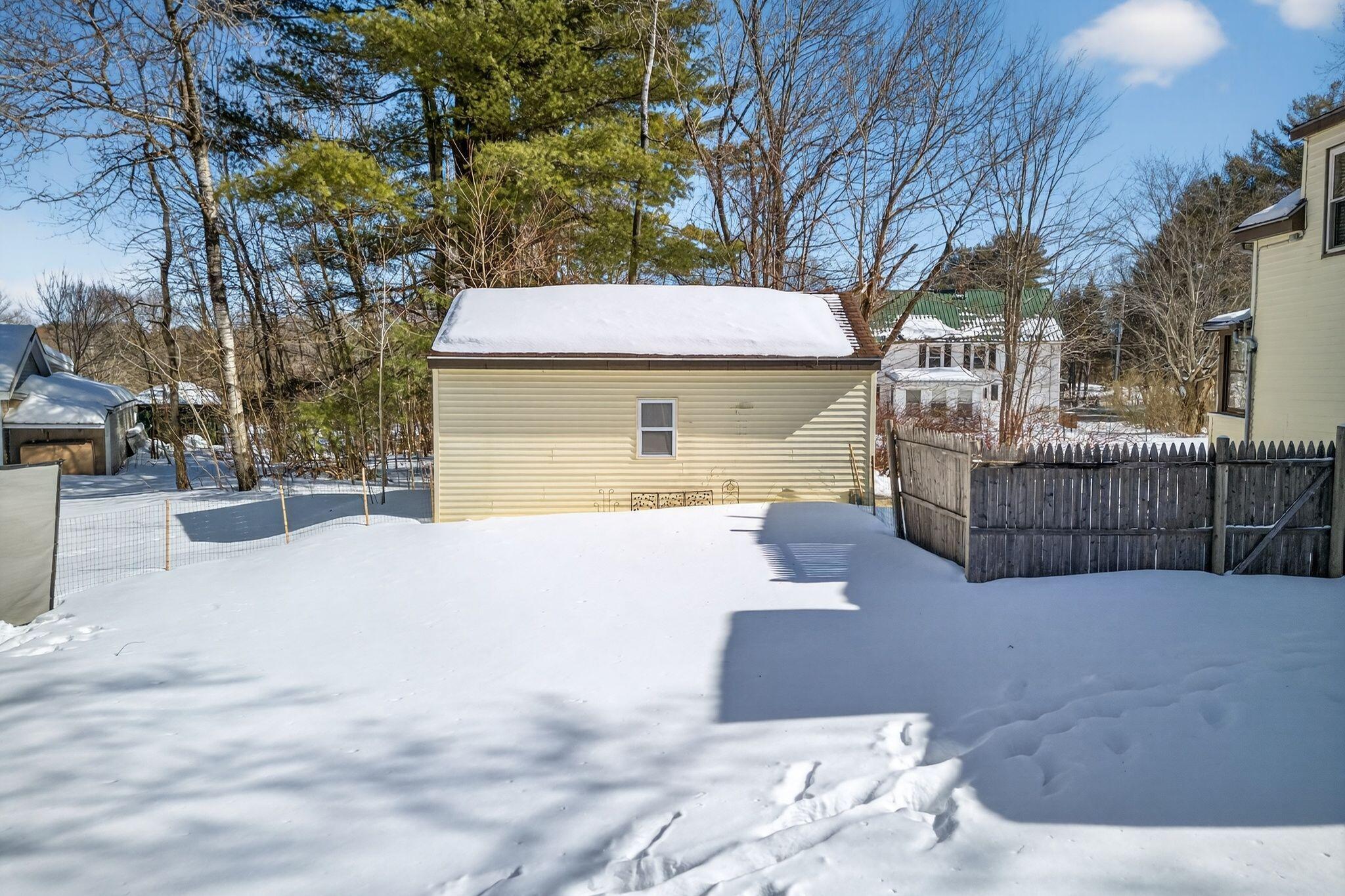 51 Newell Street