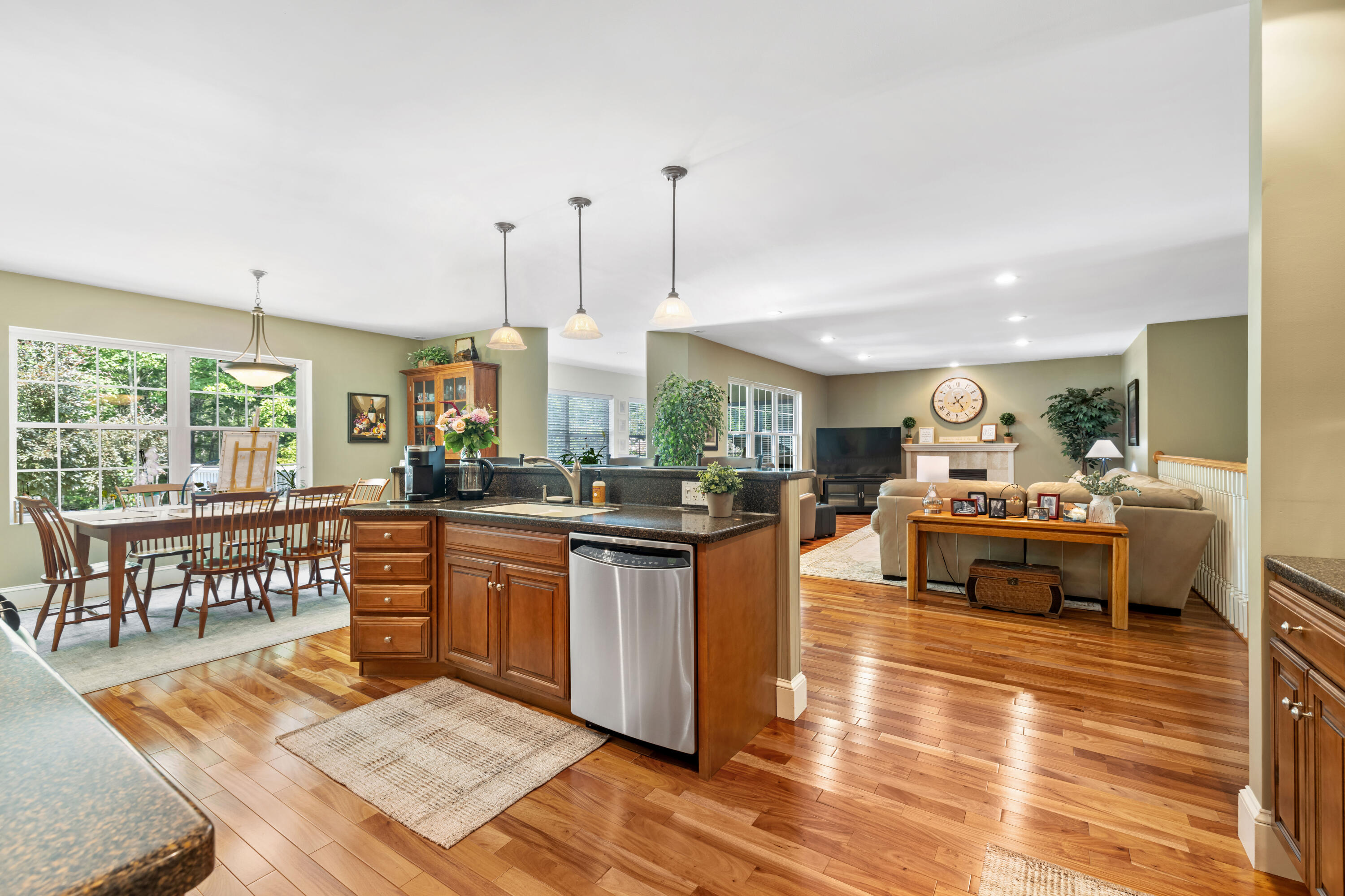 5 Heathwood Lane