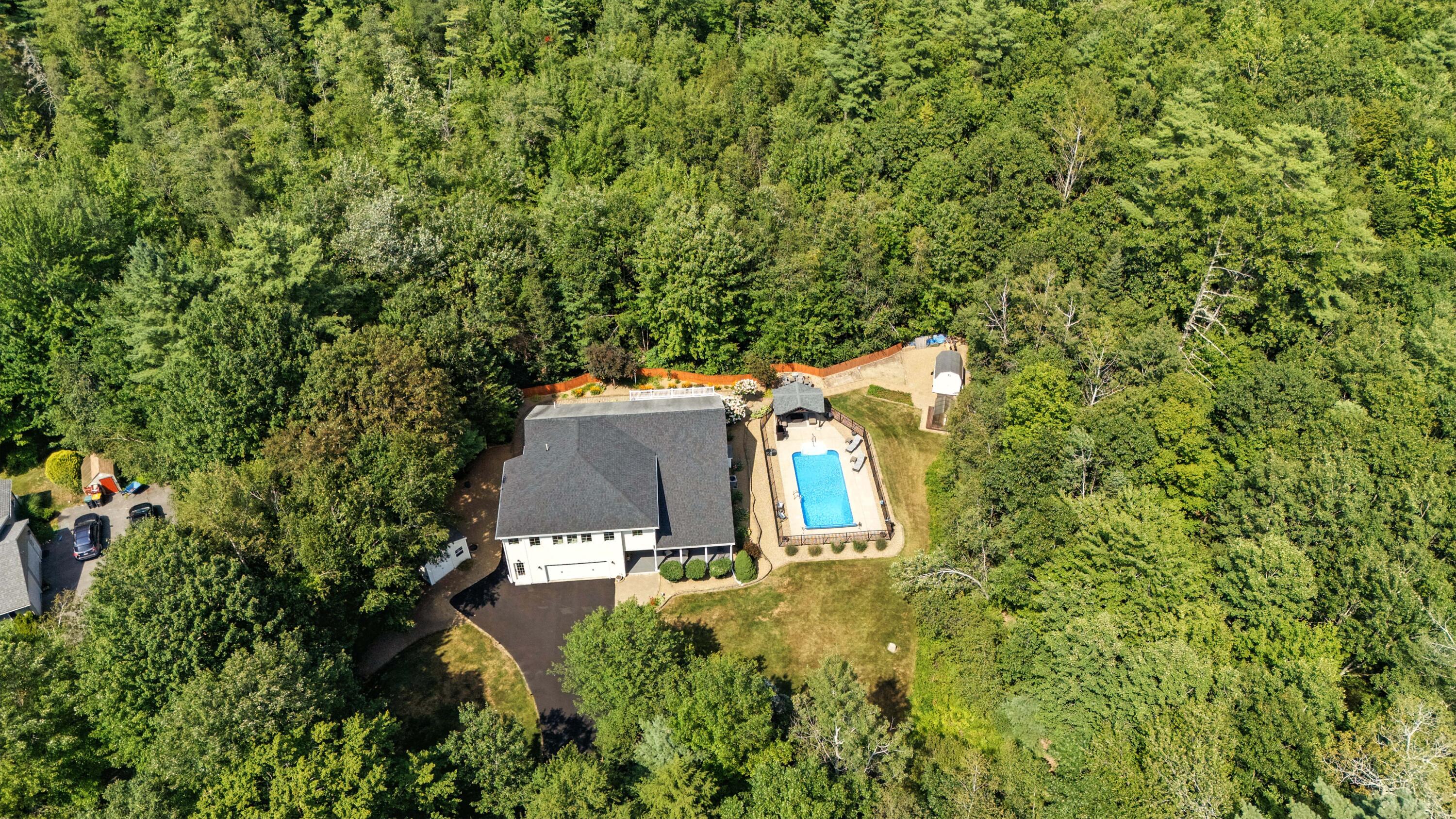 5 Heathwood Lane