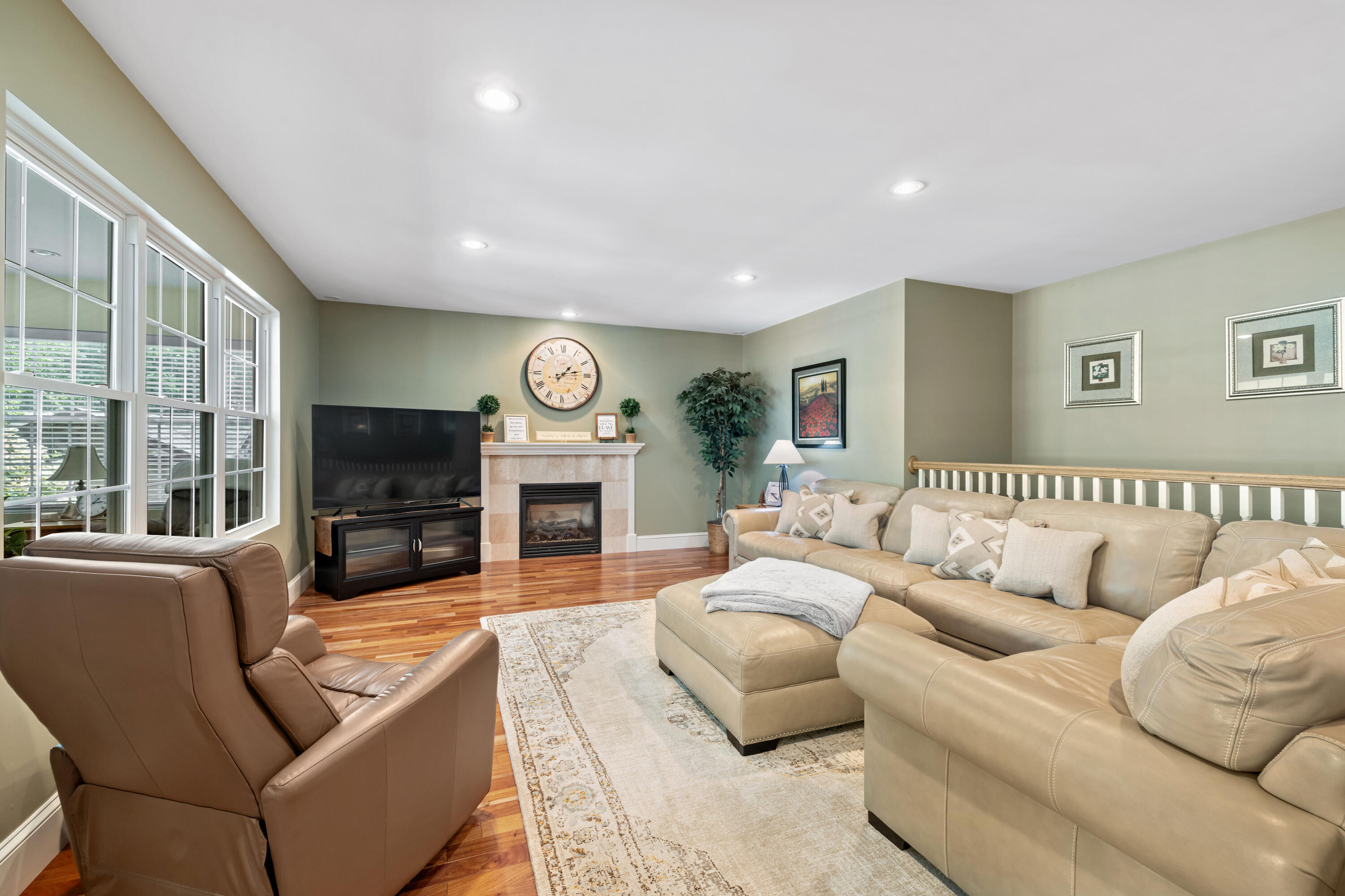 5 Heathwood Lane