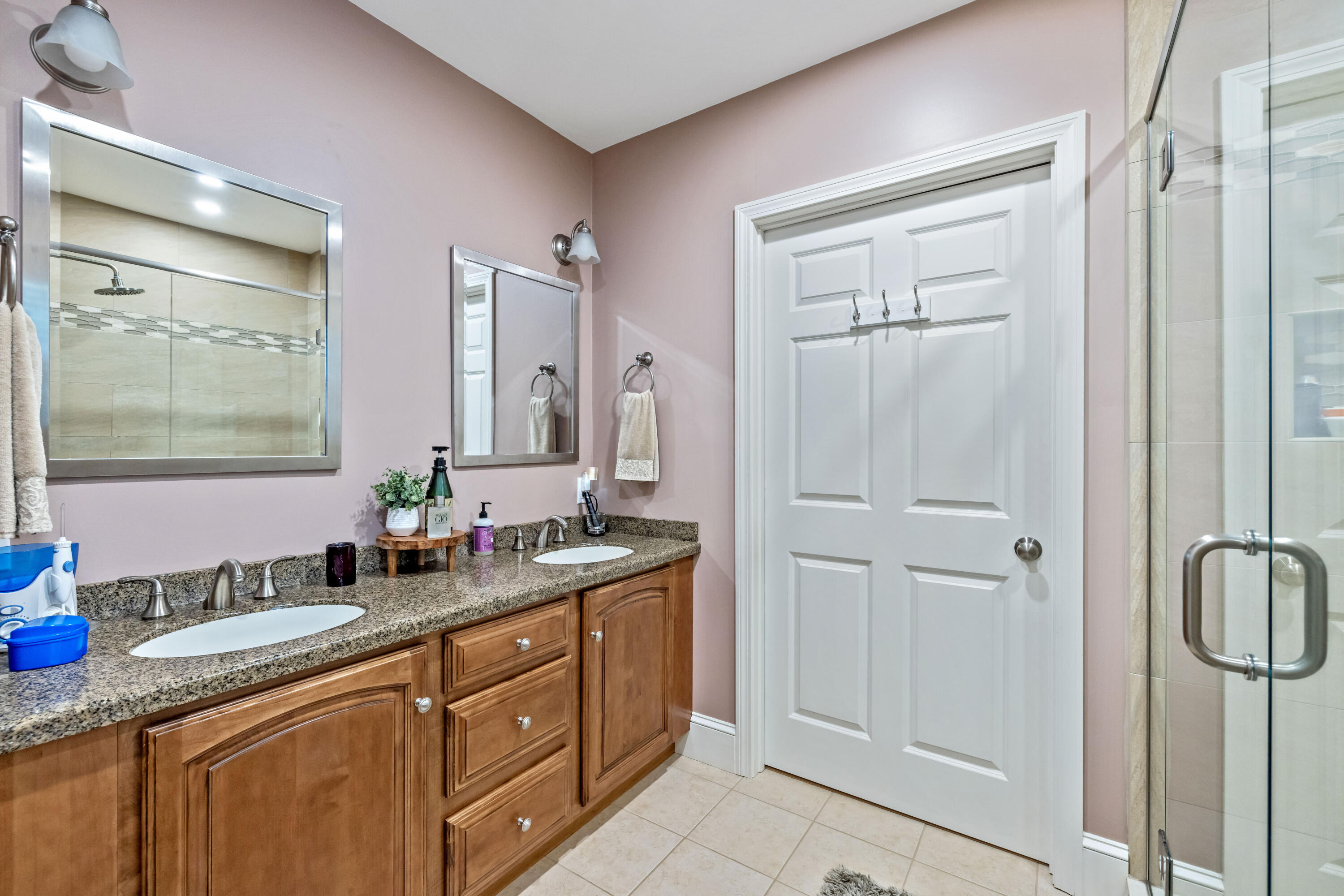 5 Heathwood Lane