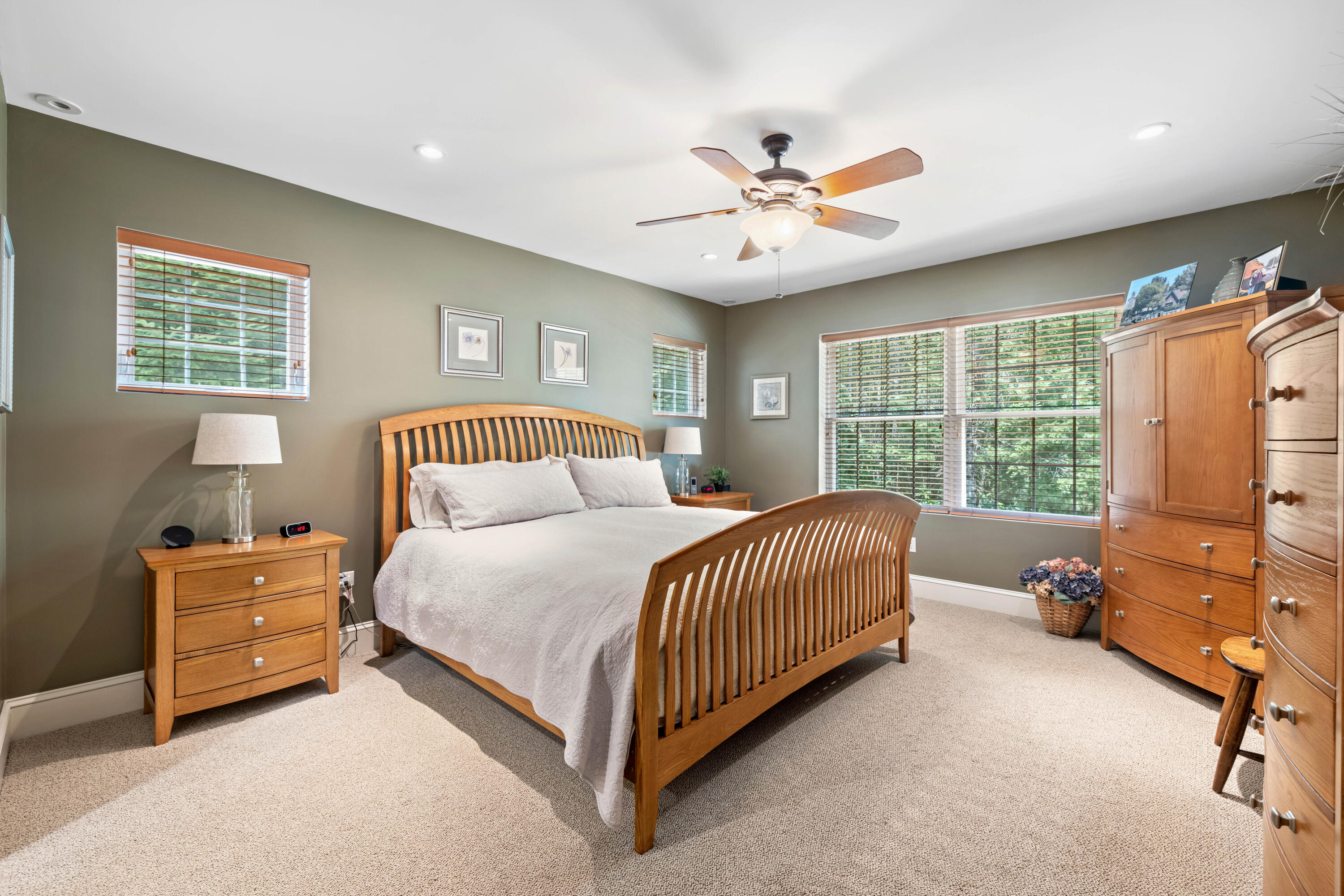 5 Heathwood Lane