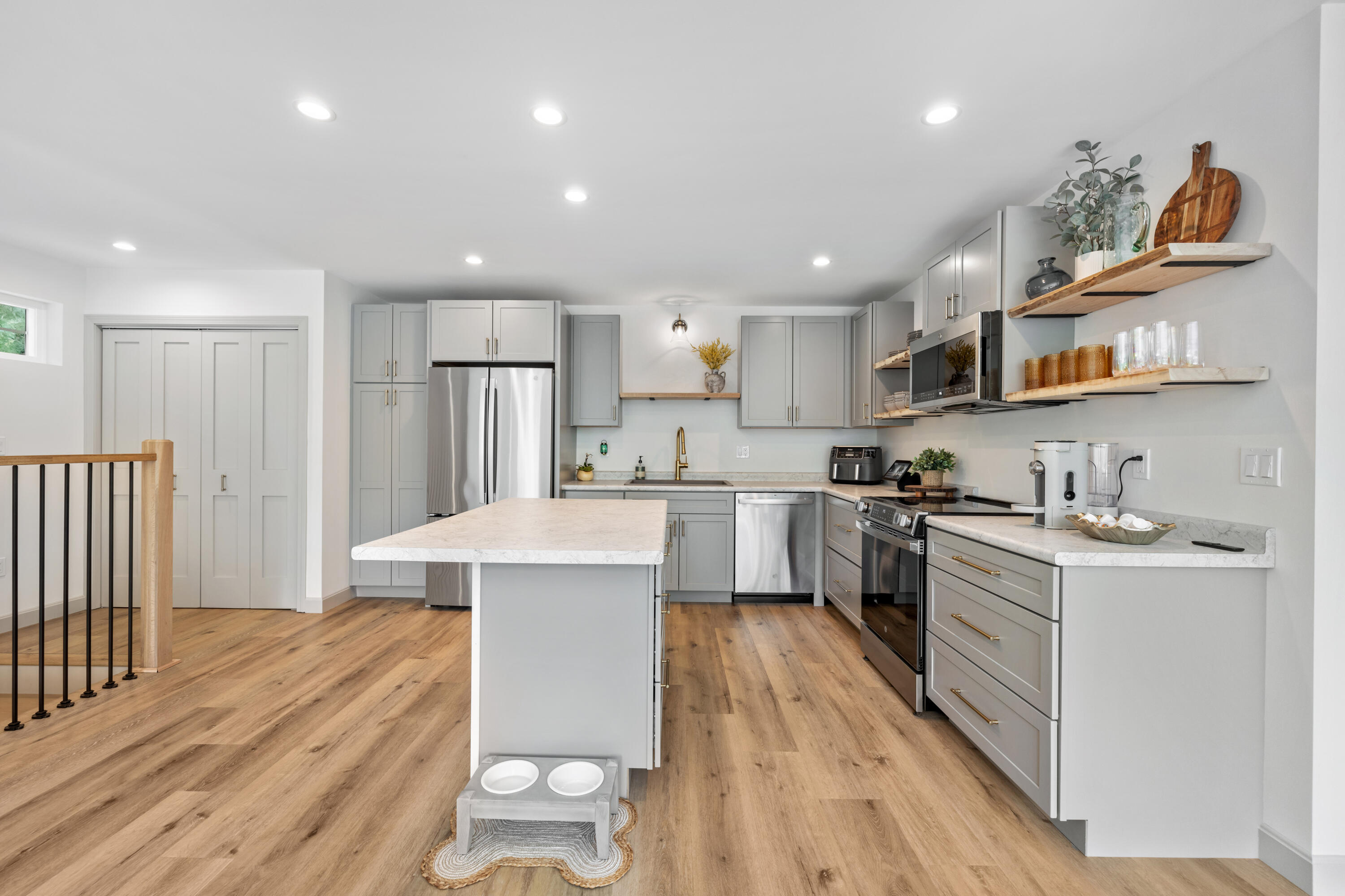 5 Heathwood Lane