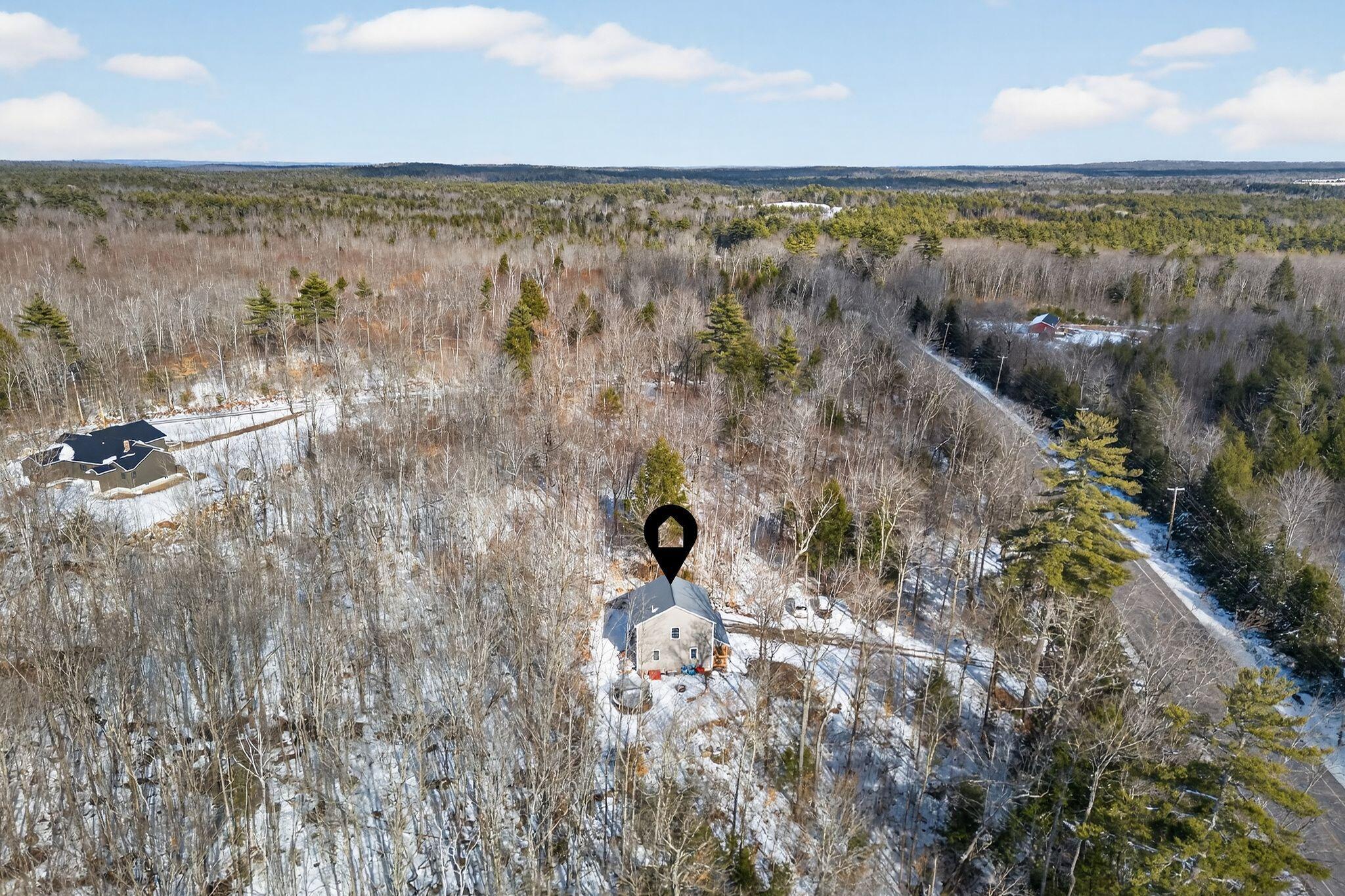 593 Pequawket Trail
