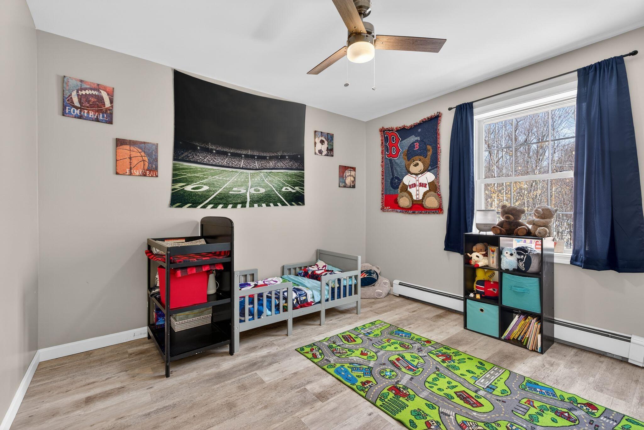593 Pequawket Trail