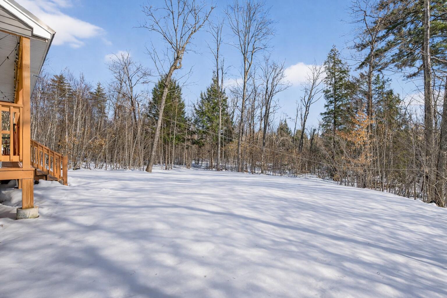 593 Pequawket Trail
