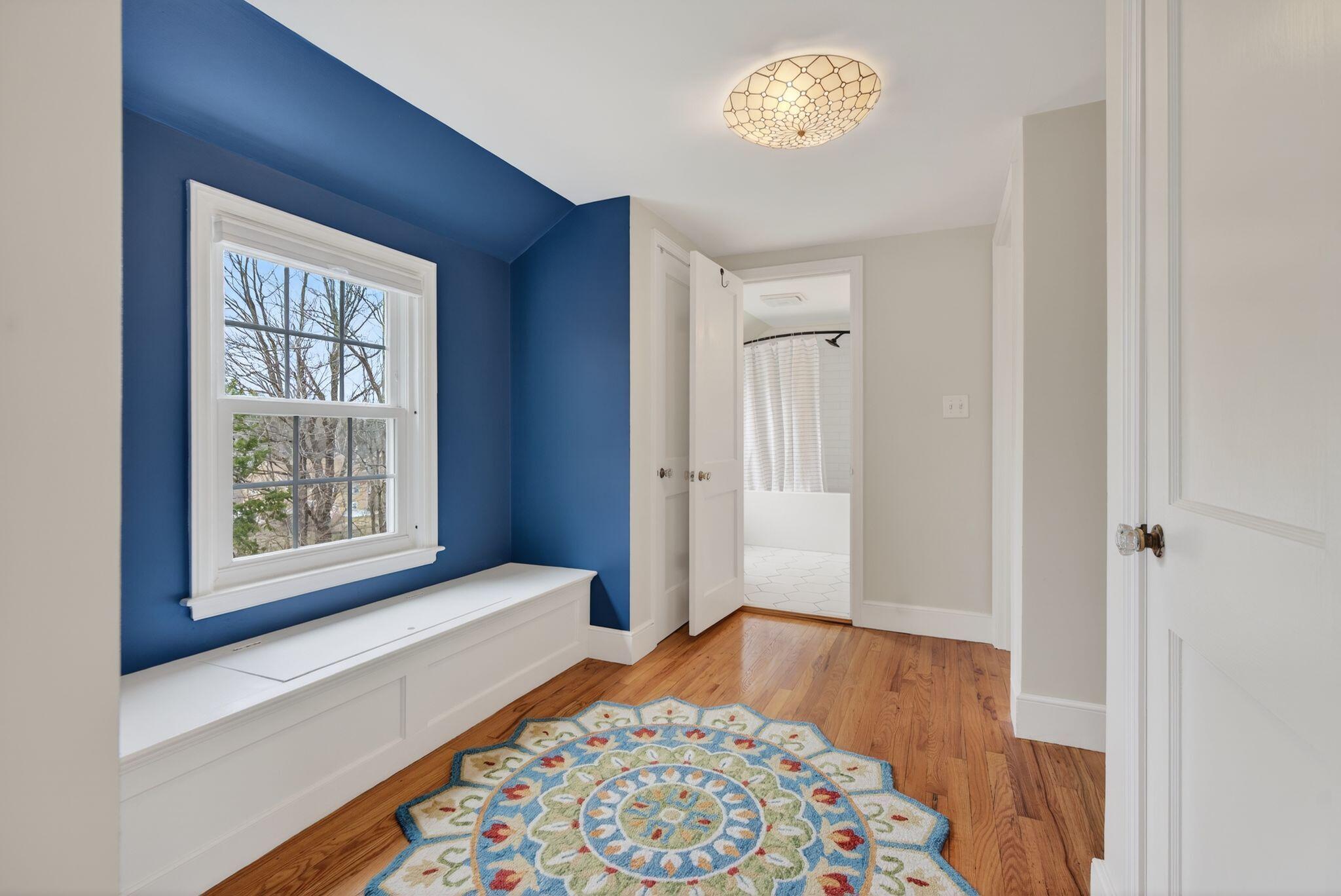 51 Flaggy Meadow Road