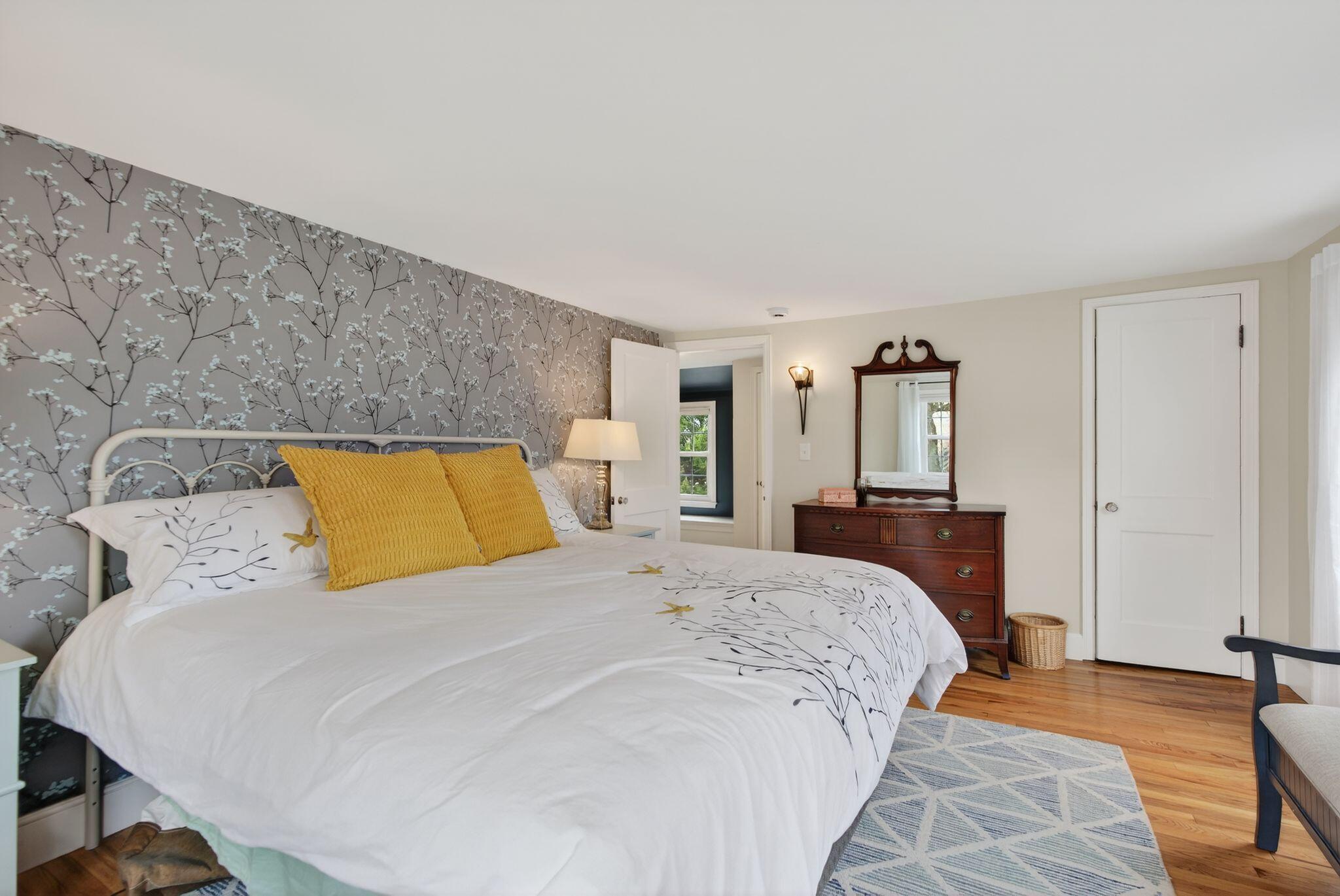 51 Flaggy Meadow Road