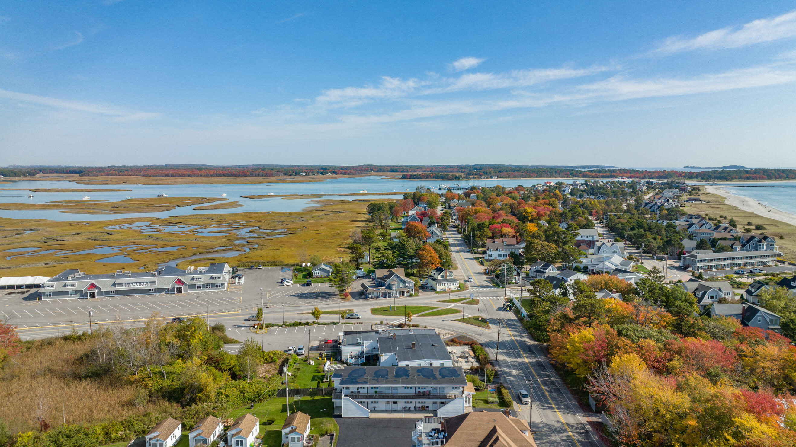 9 E Grand Avenue 1