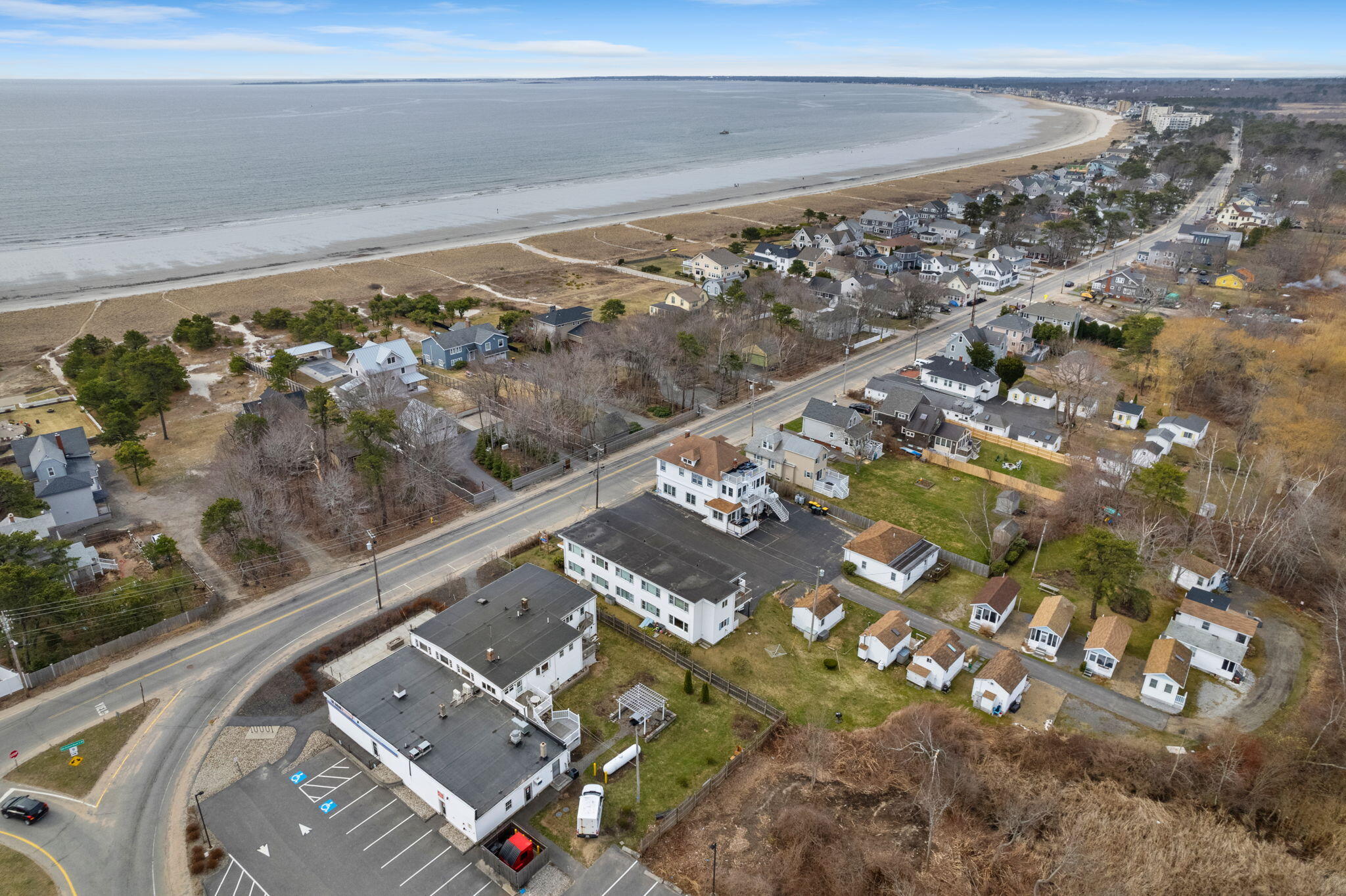 9 E Grand Avenue 1