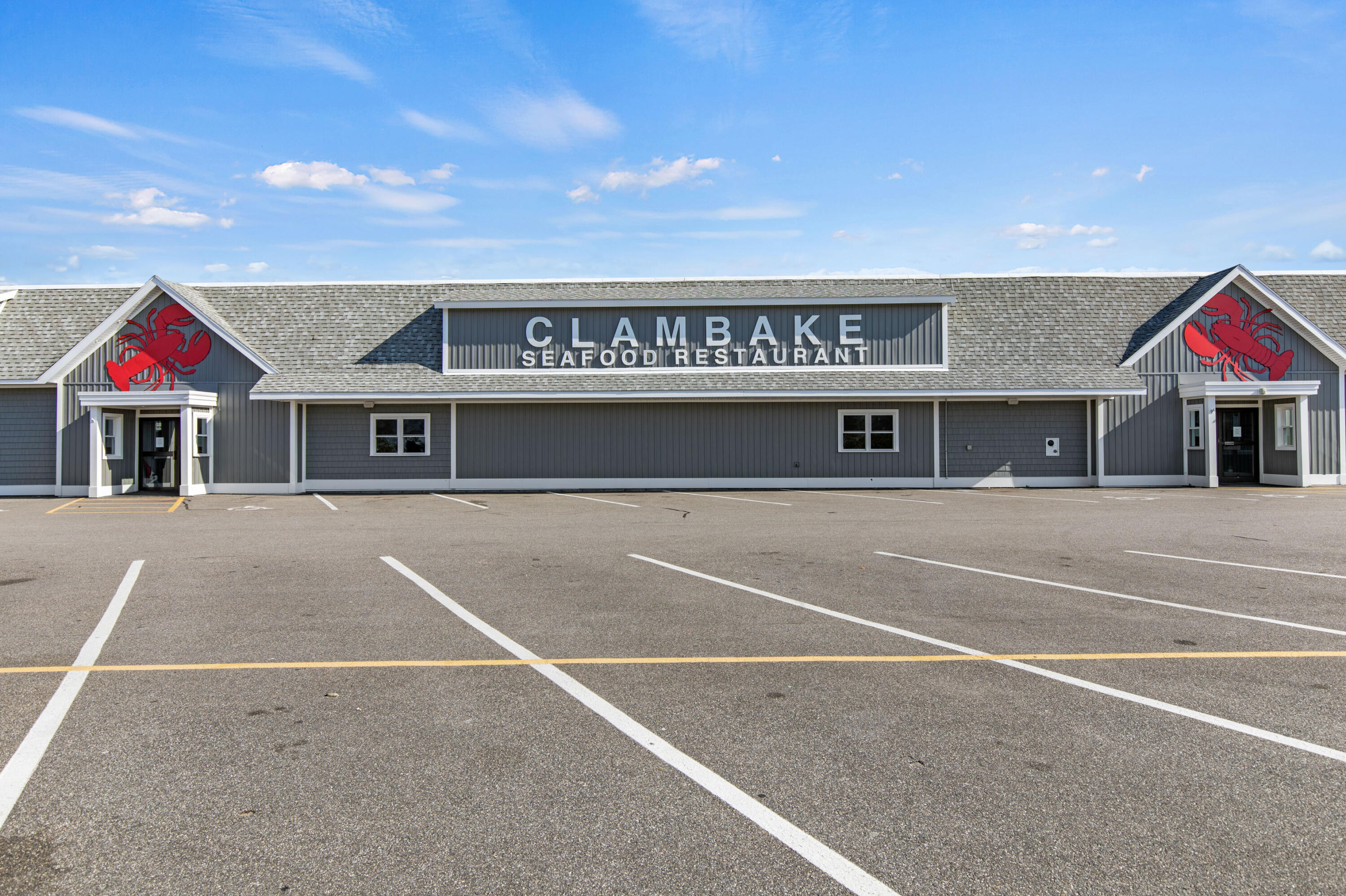 9 E Grand Avenue 1