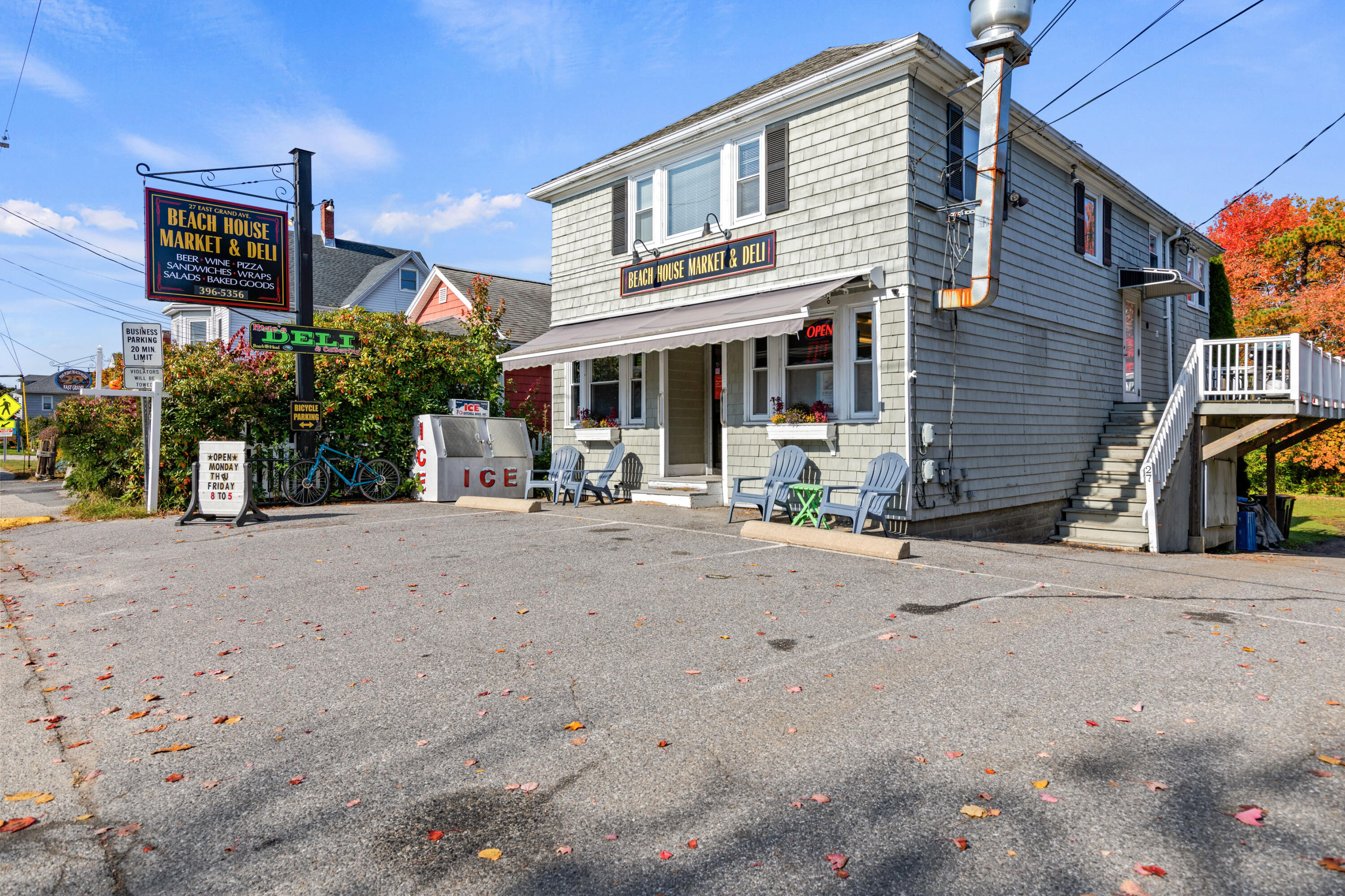 9 E Grand Avenue 1