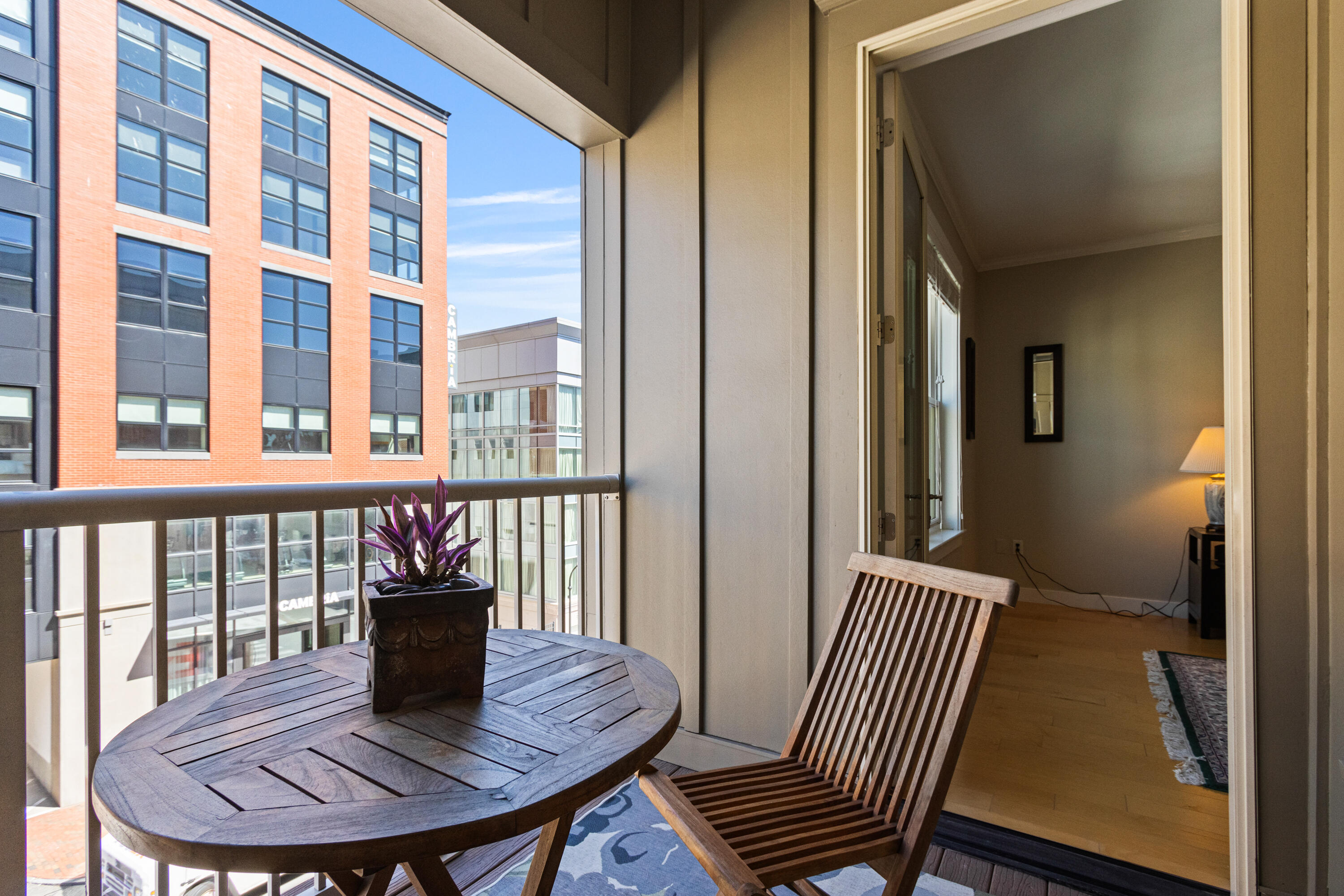 22 Hancock Street 303