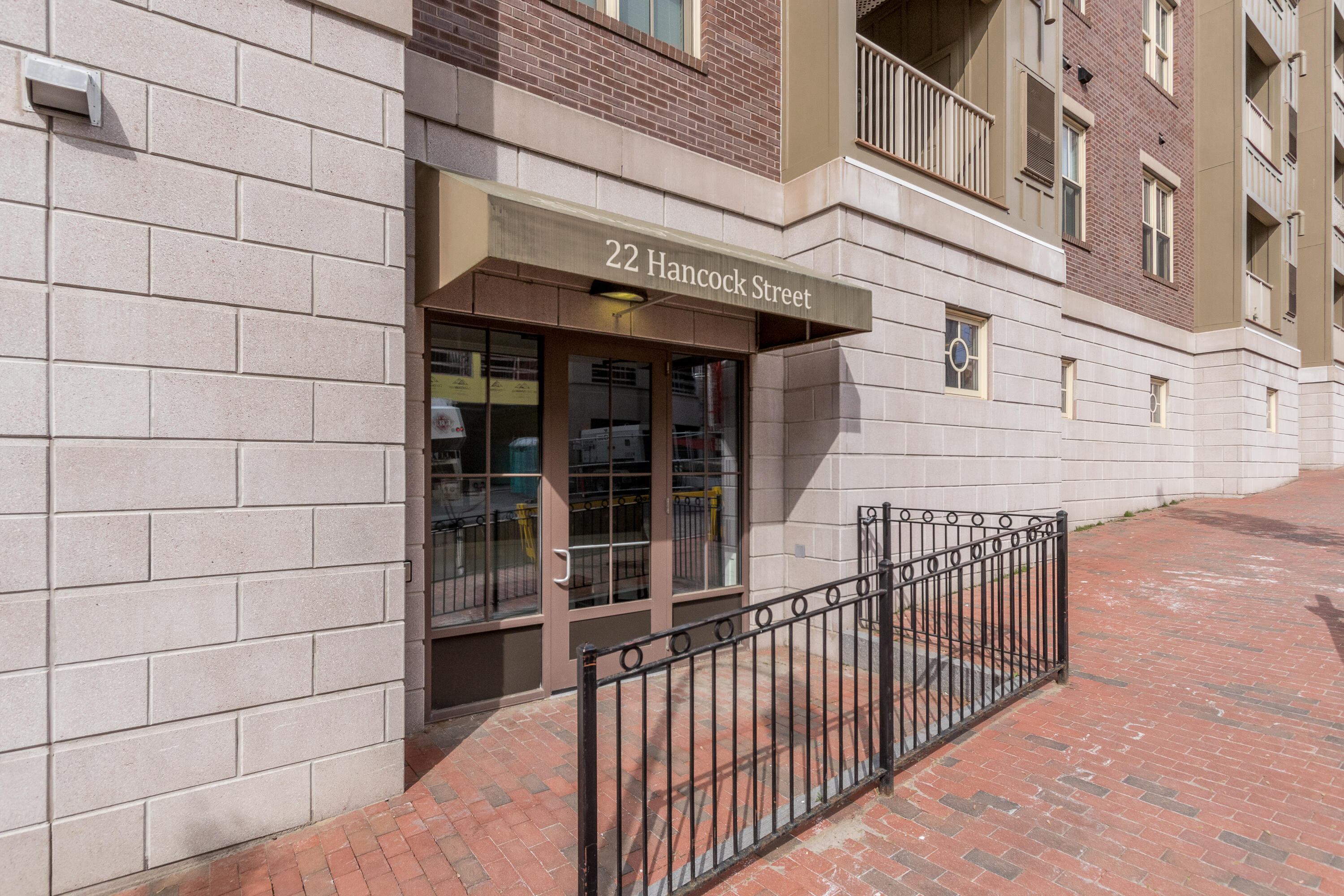 22 Hancock Street 303