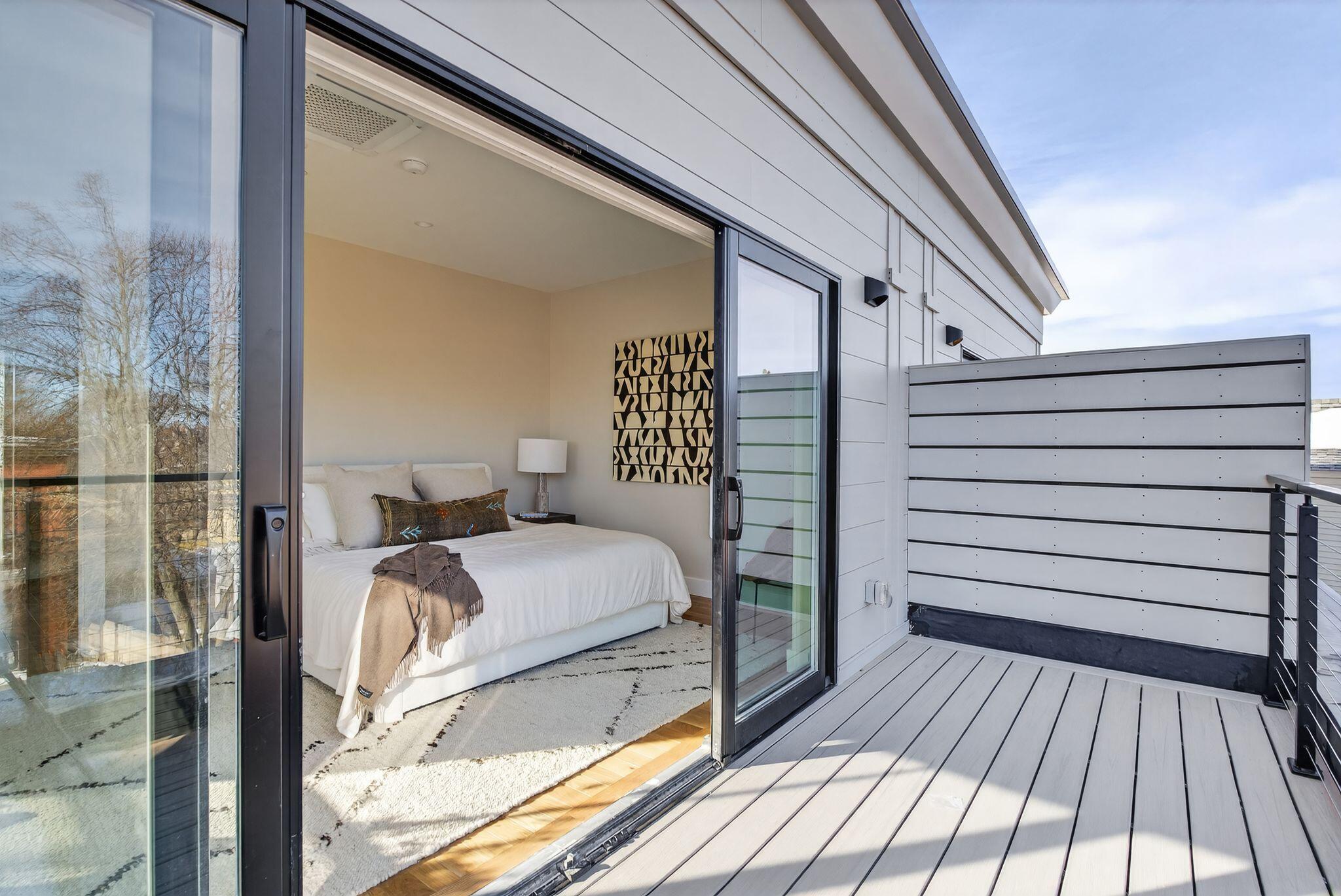 55 Carleton Street A