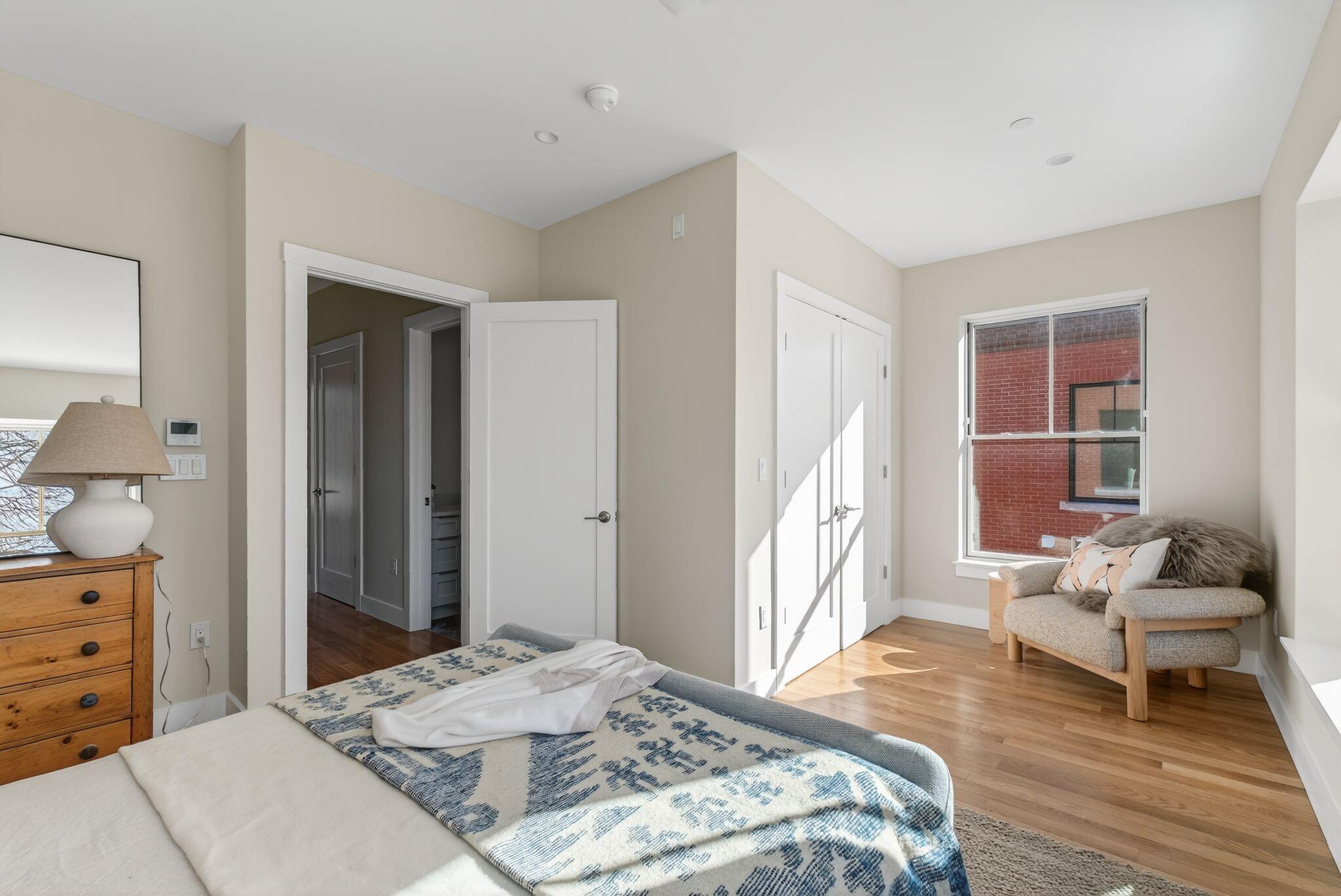 55 Carleton Street A