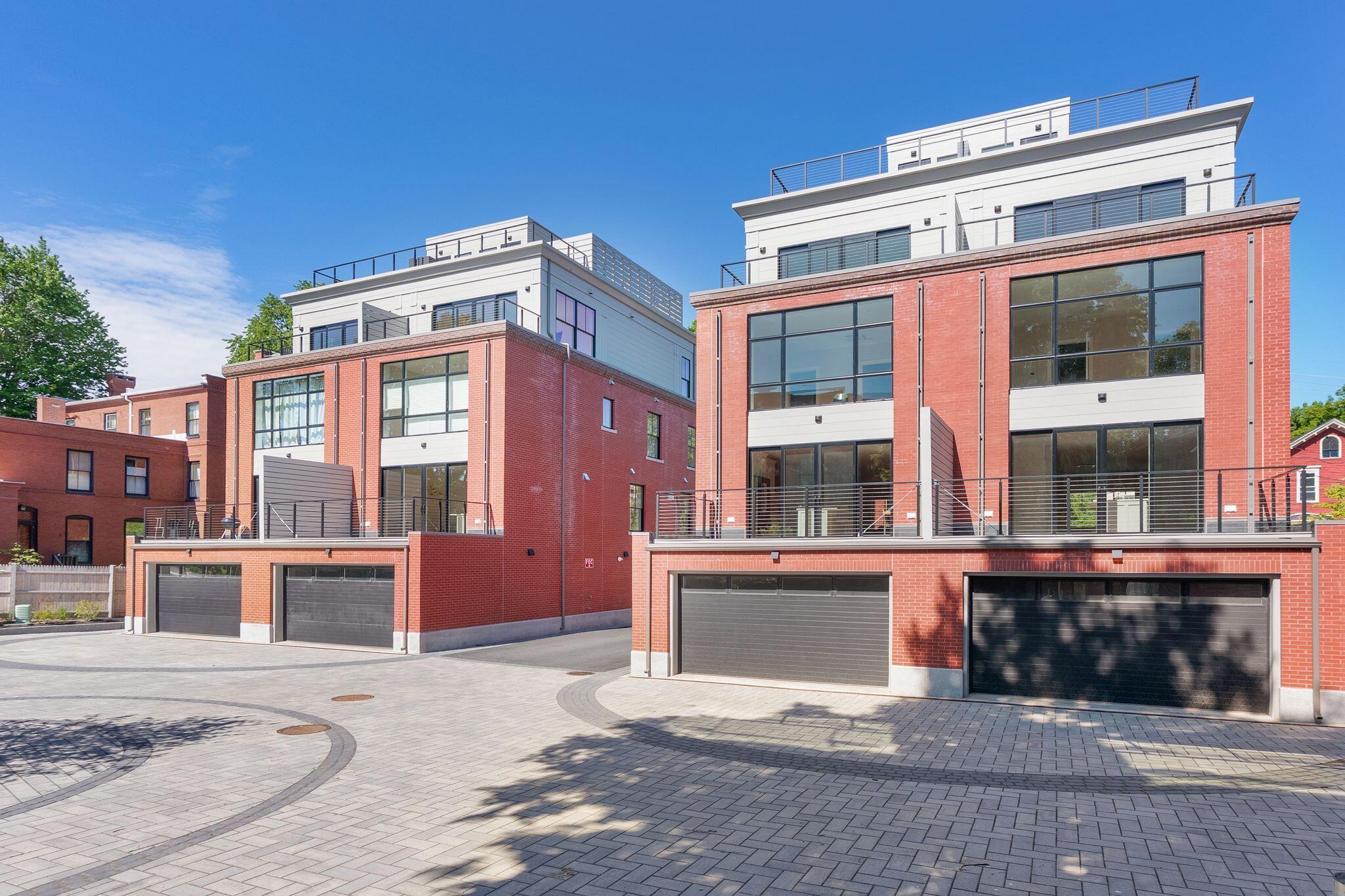 55 Carleton Street A
