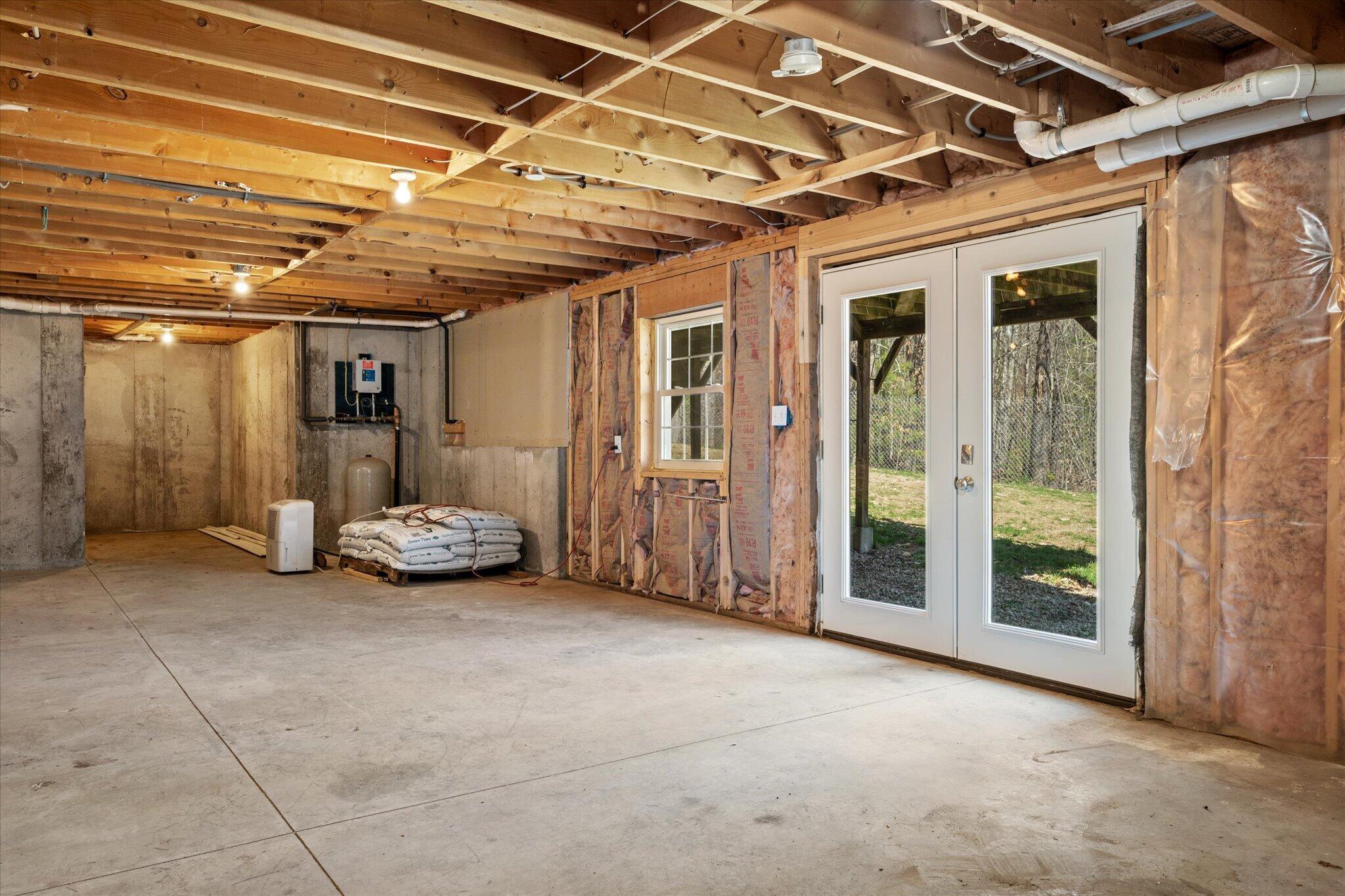 13 Poplar Ridge Road