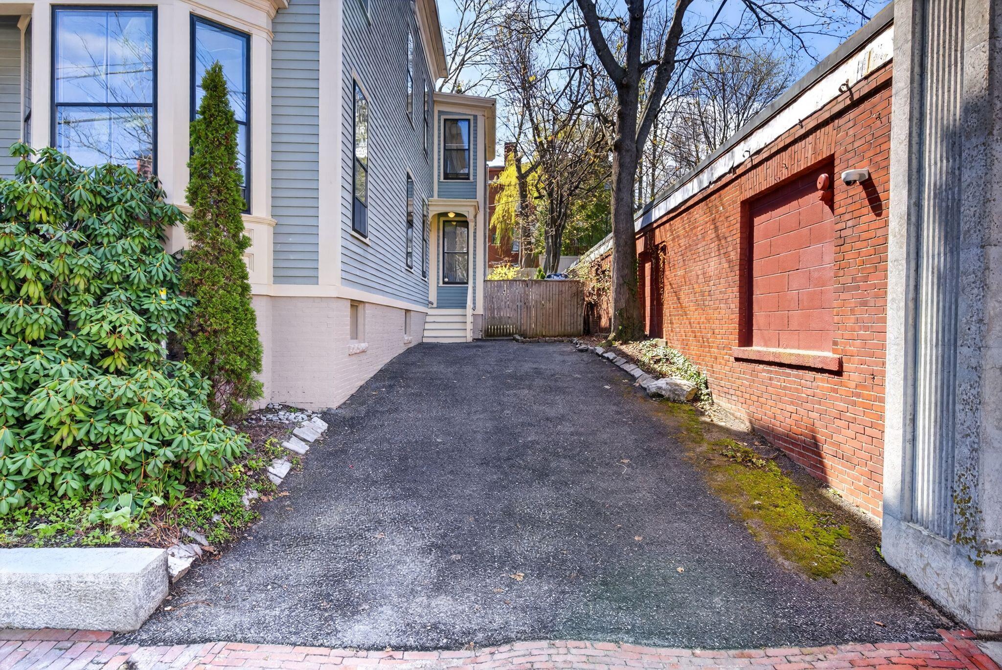 494 Cumberland Avenue