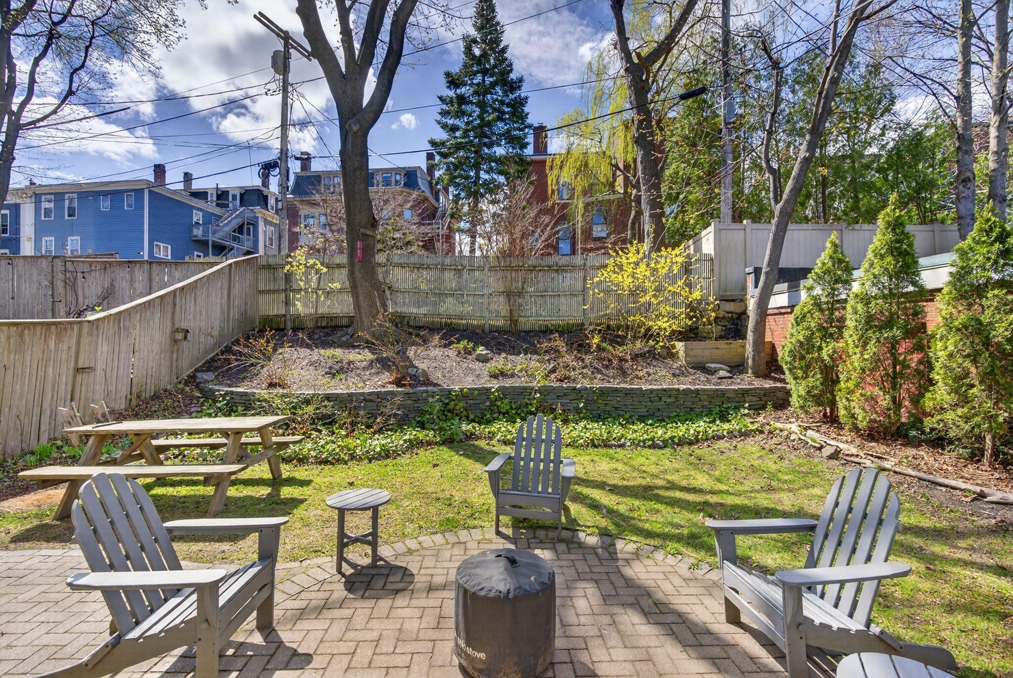 494 Cumberland Avenue