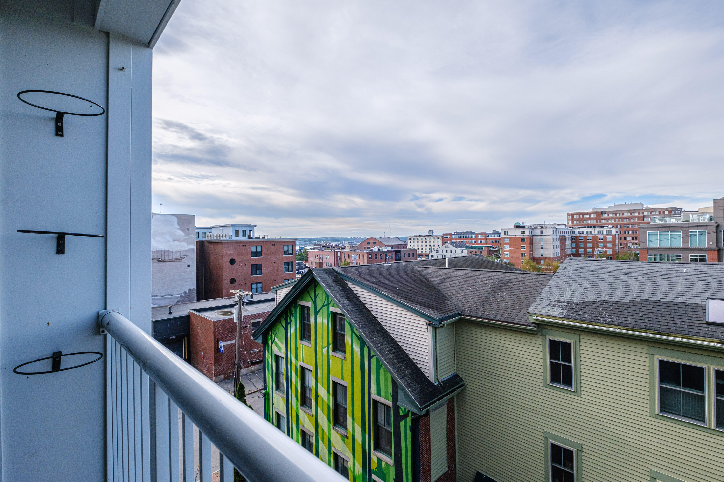 15 Middle Street 403