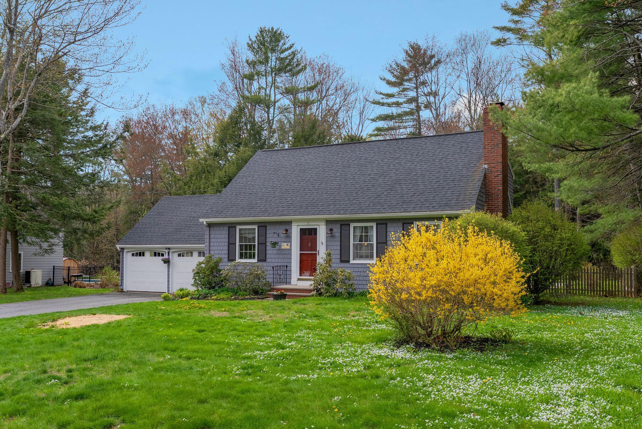 3 Brookside Drive