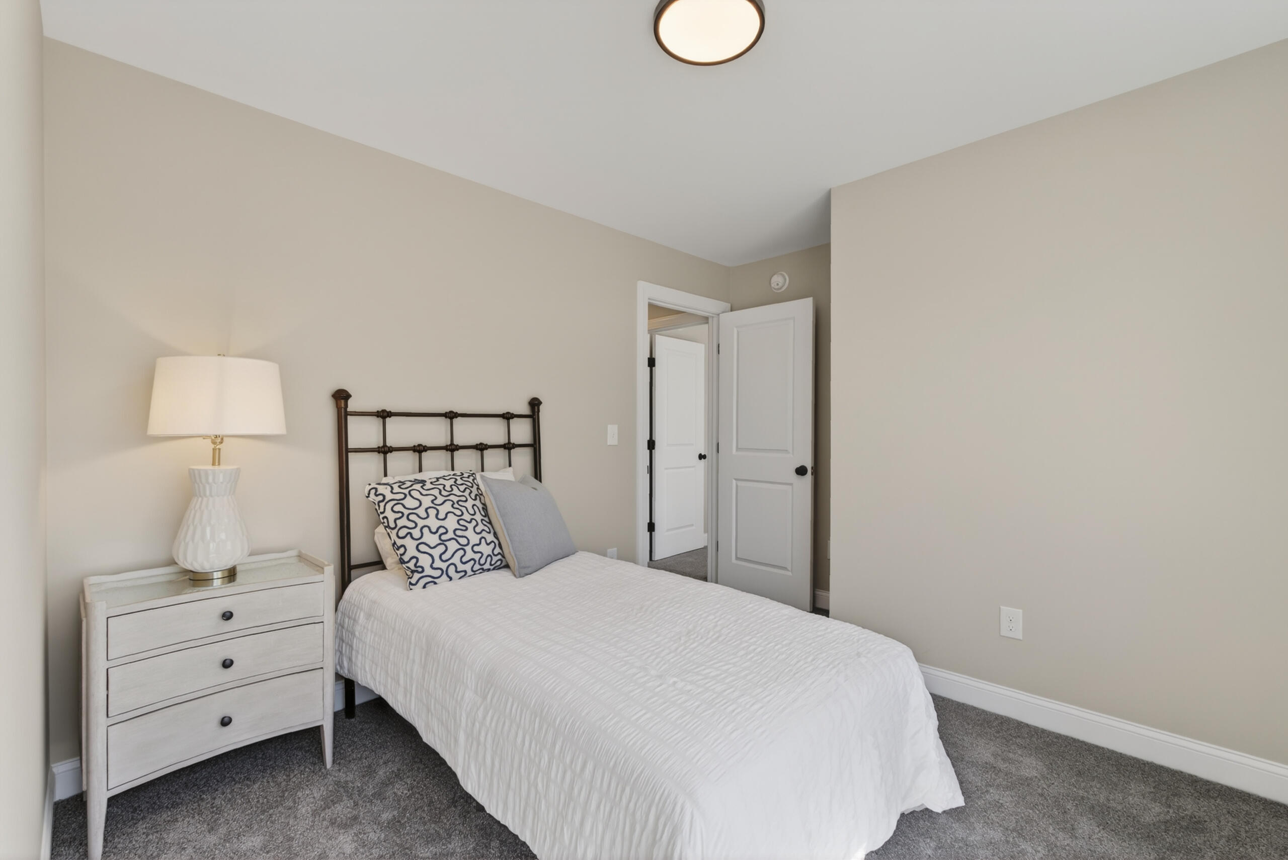 5 Shepherd Lane 11