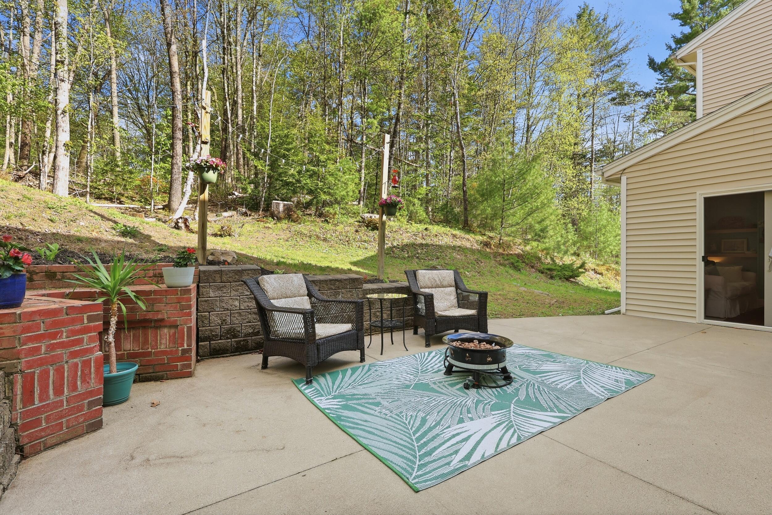 127 Pope Road