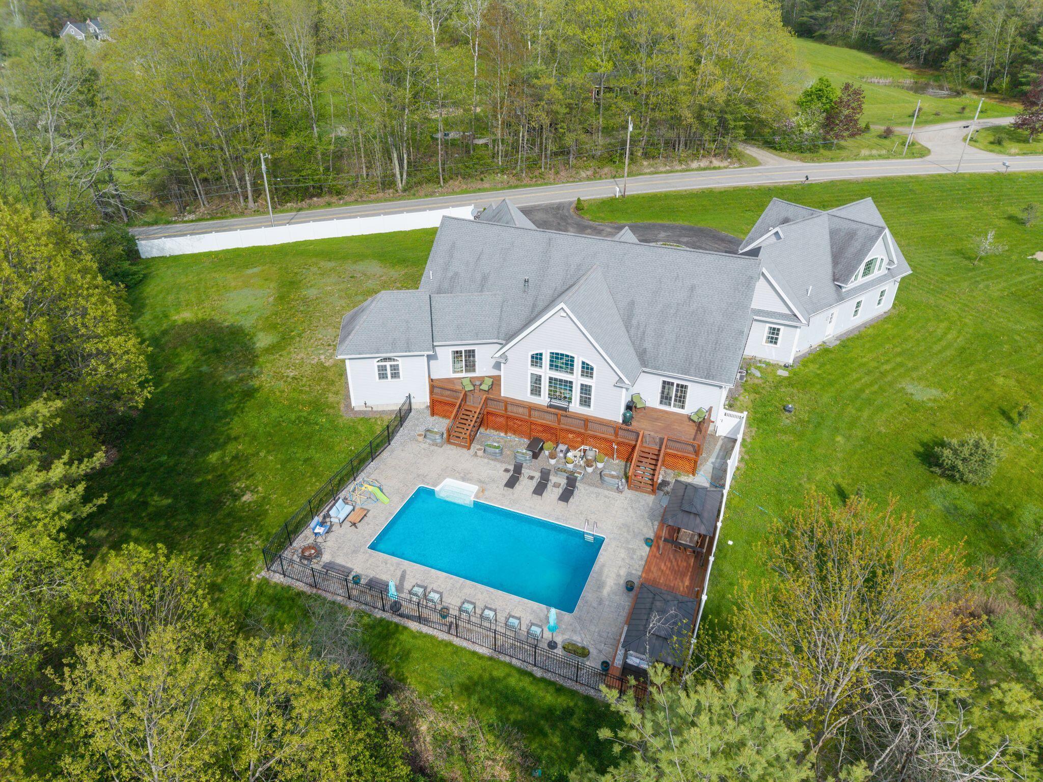201 River Road