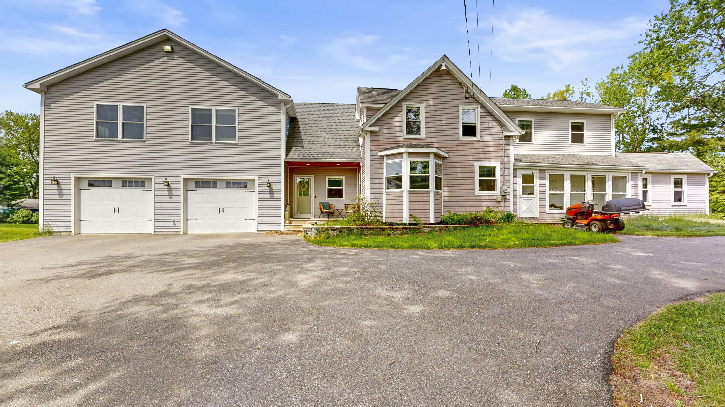 136 Hogan Road
