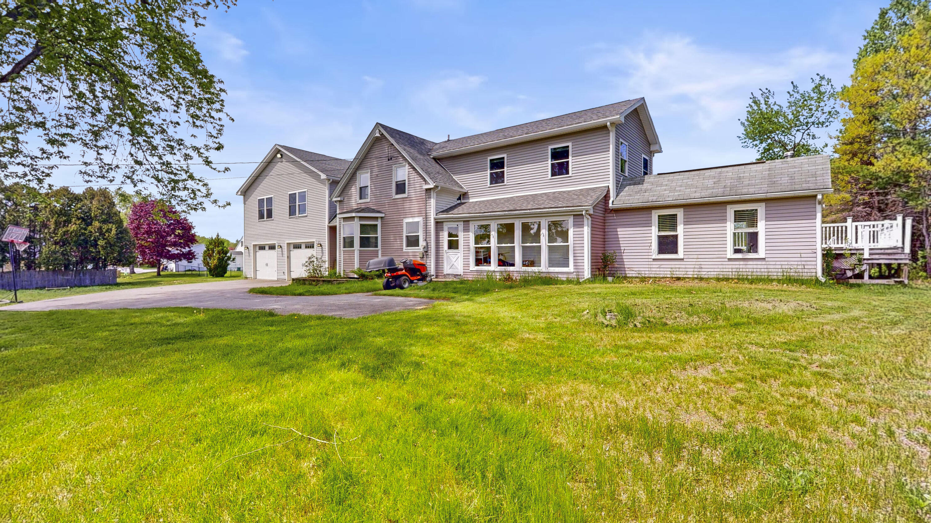 136 Hogan Road