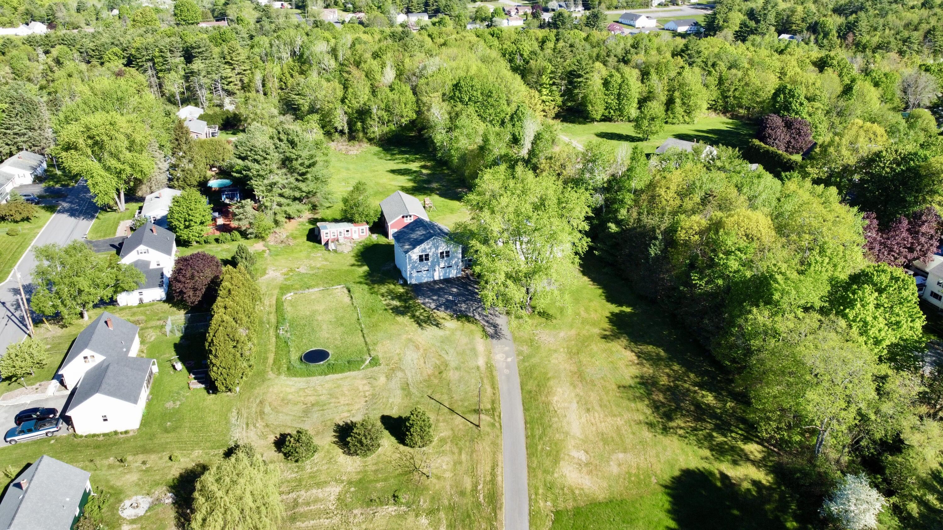 136 Hogan Road