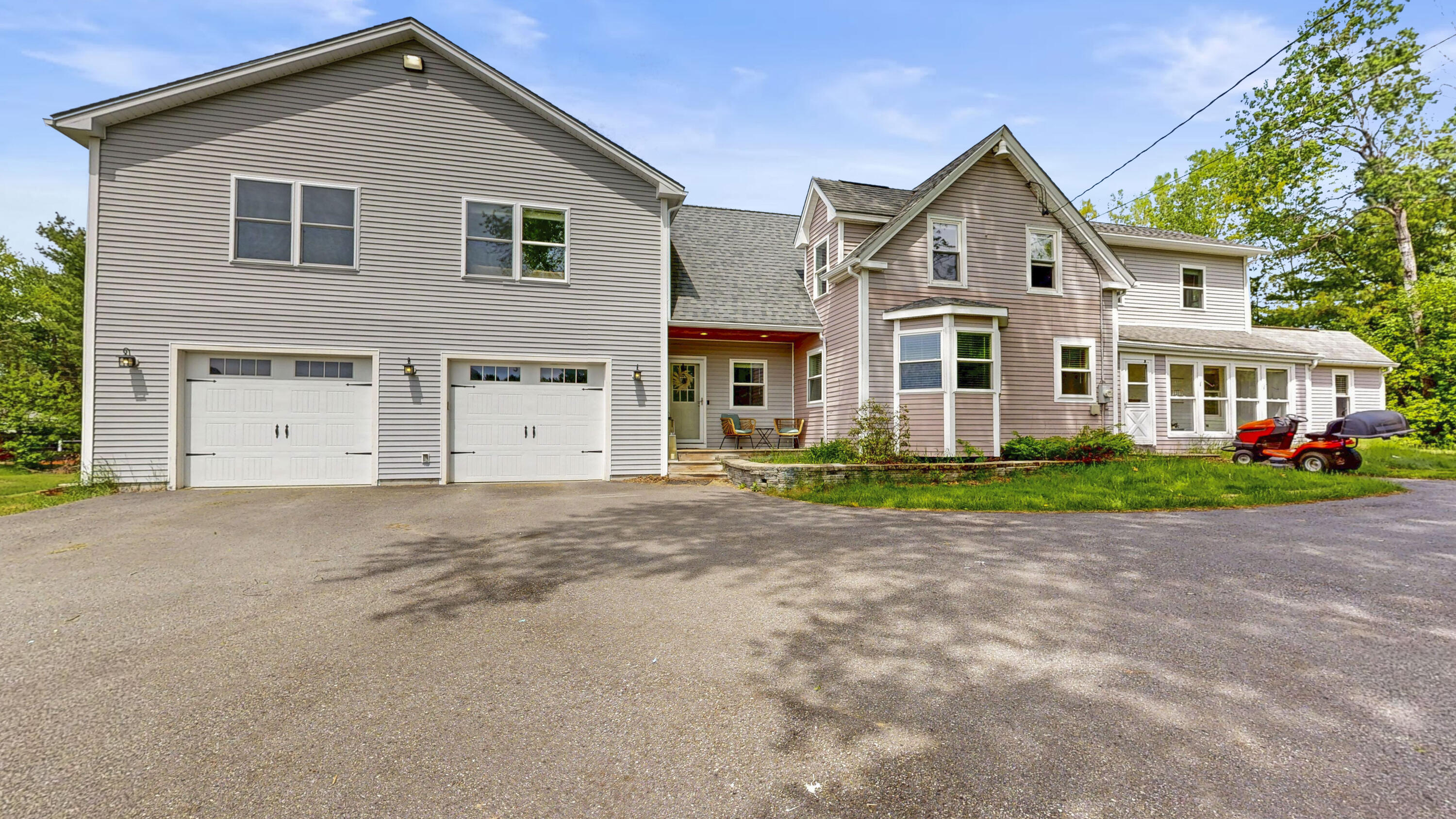 136 Hogan Road