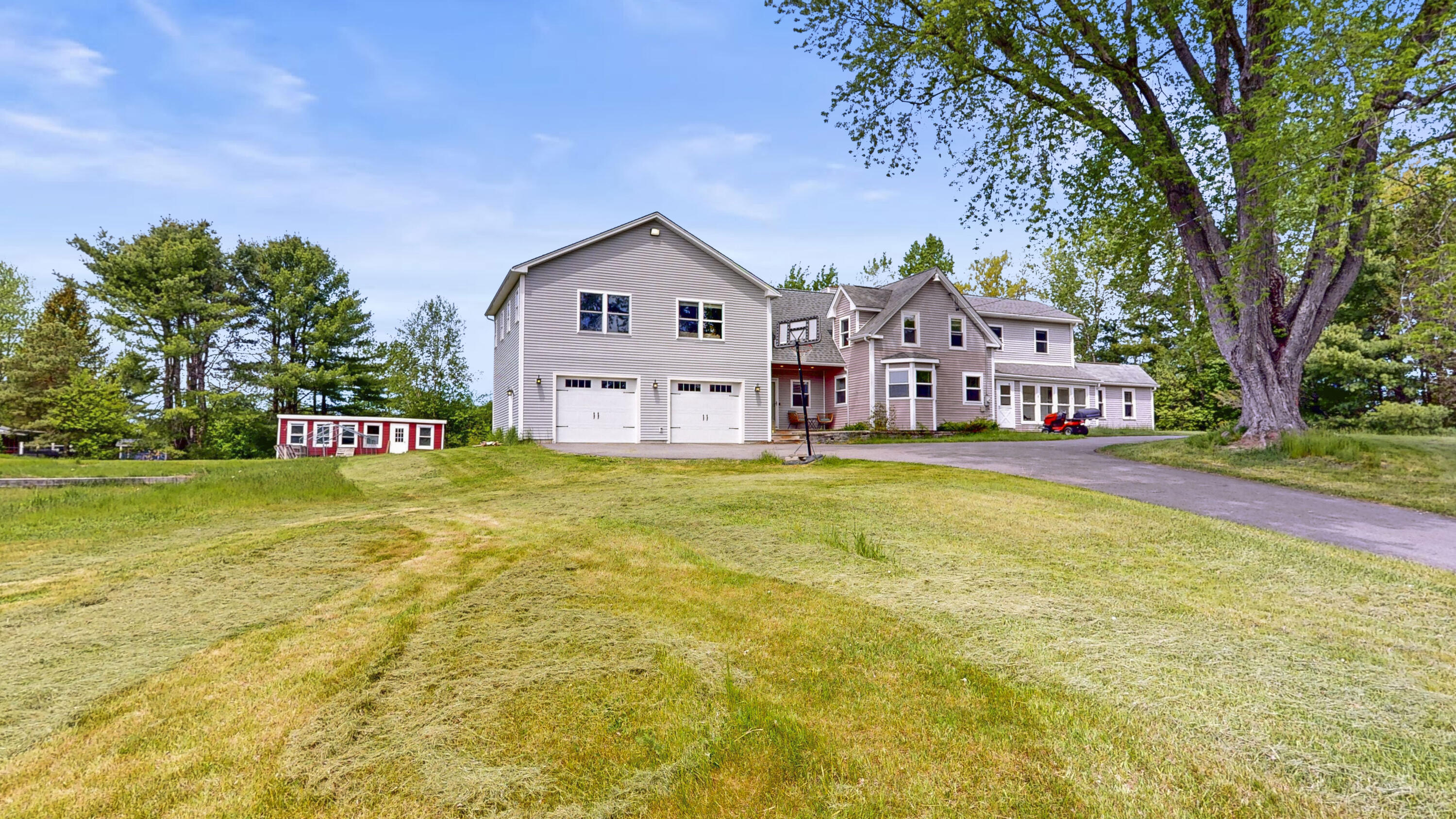 136 Hogan Road