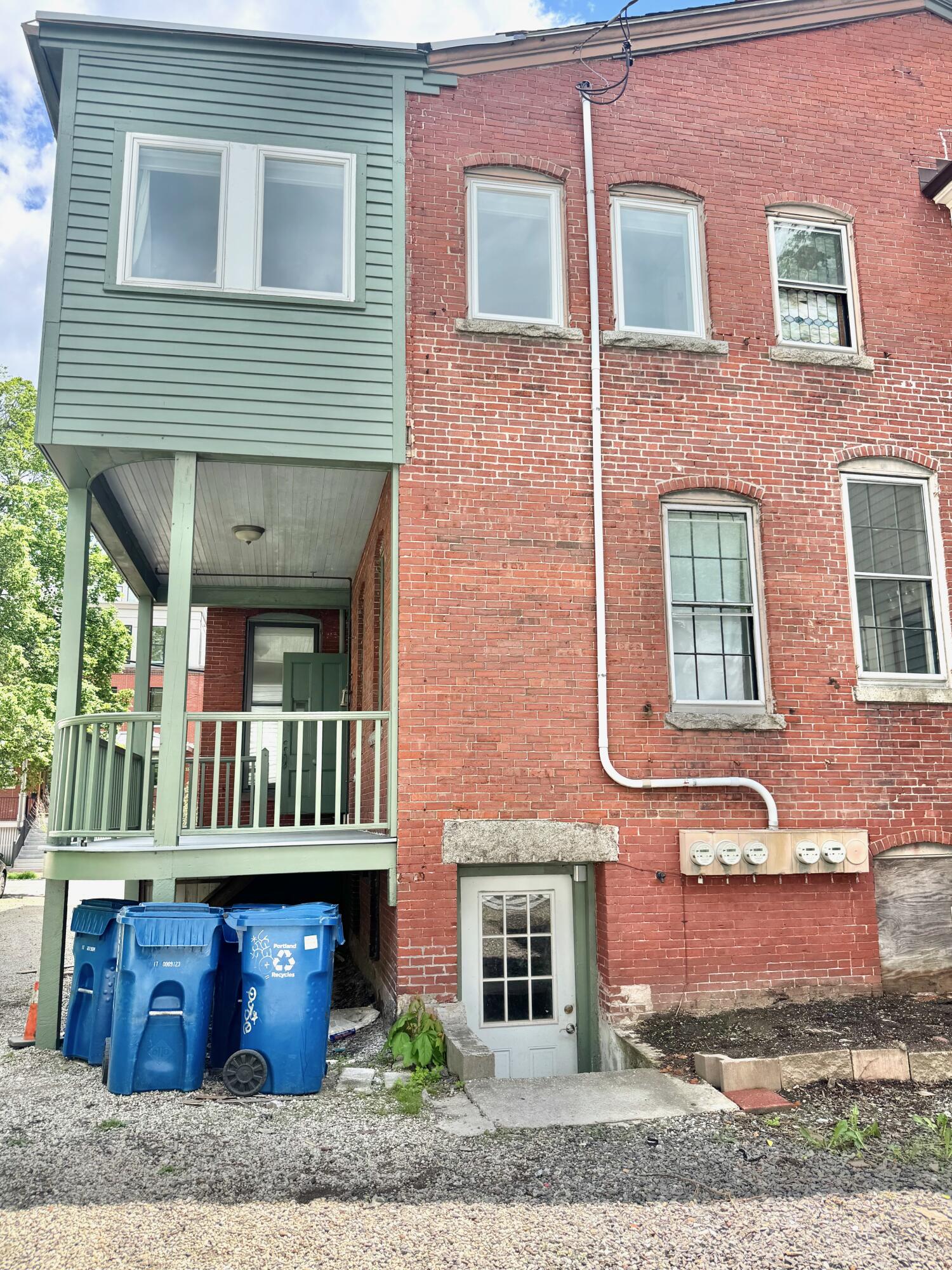 52 Carleton Street