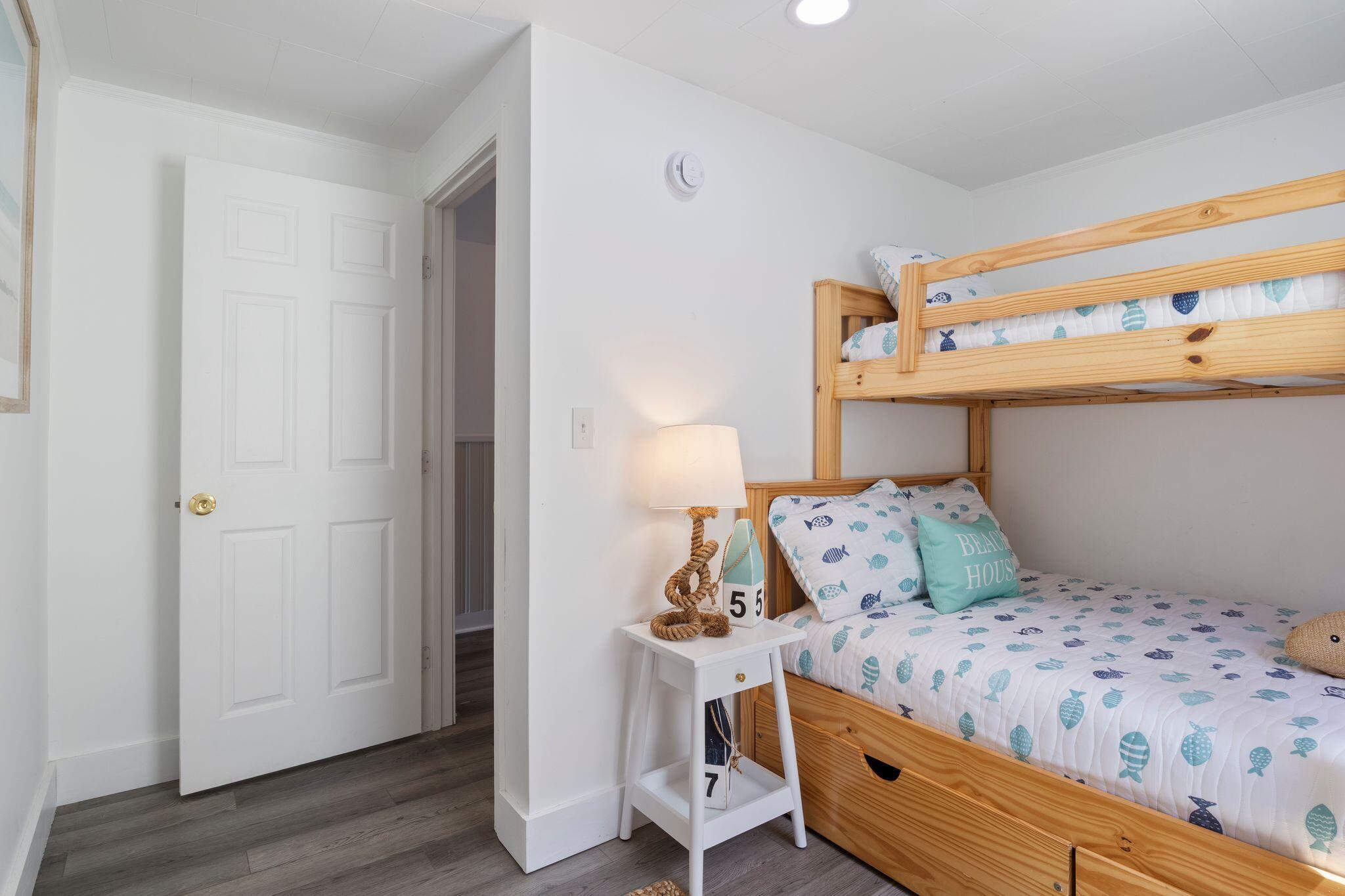 14 Union Avenue A
